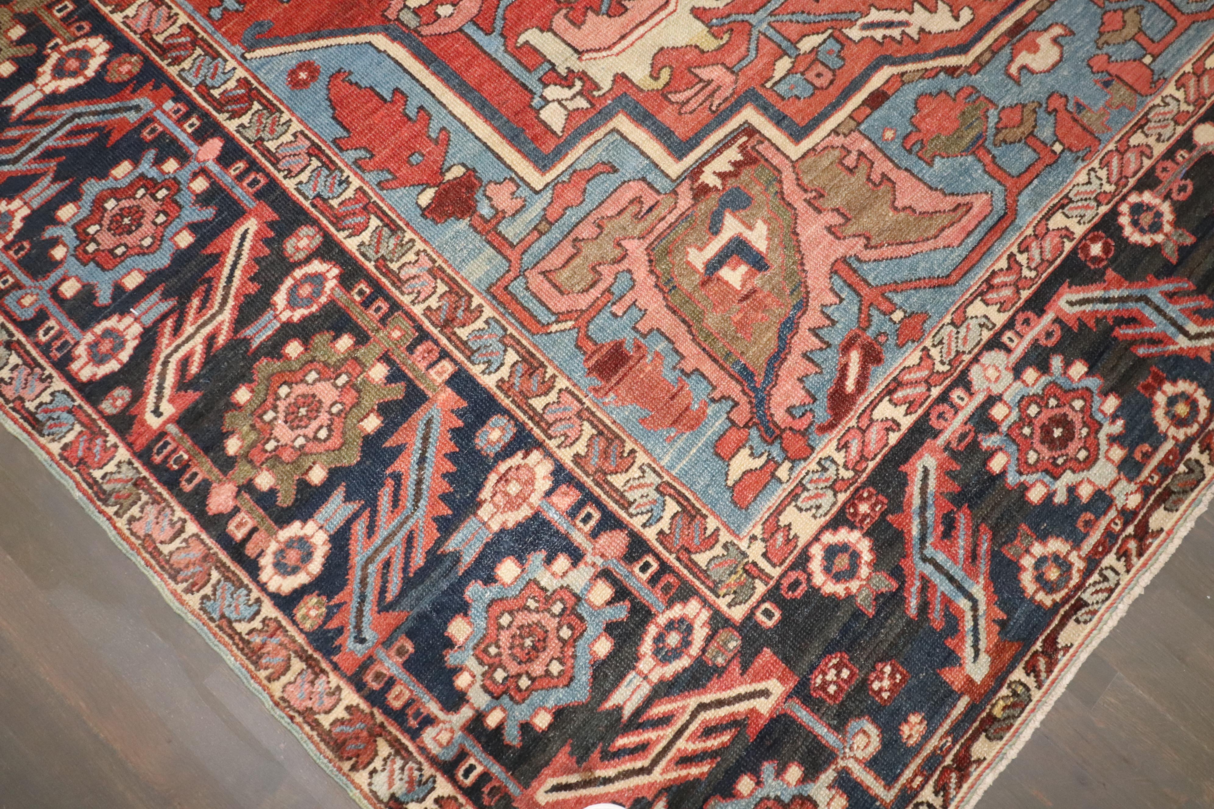 Colección Zabihi Alfombra Persa Heriz Antigua Masculina Lana en venta