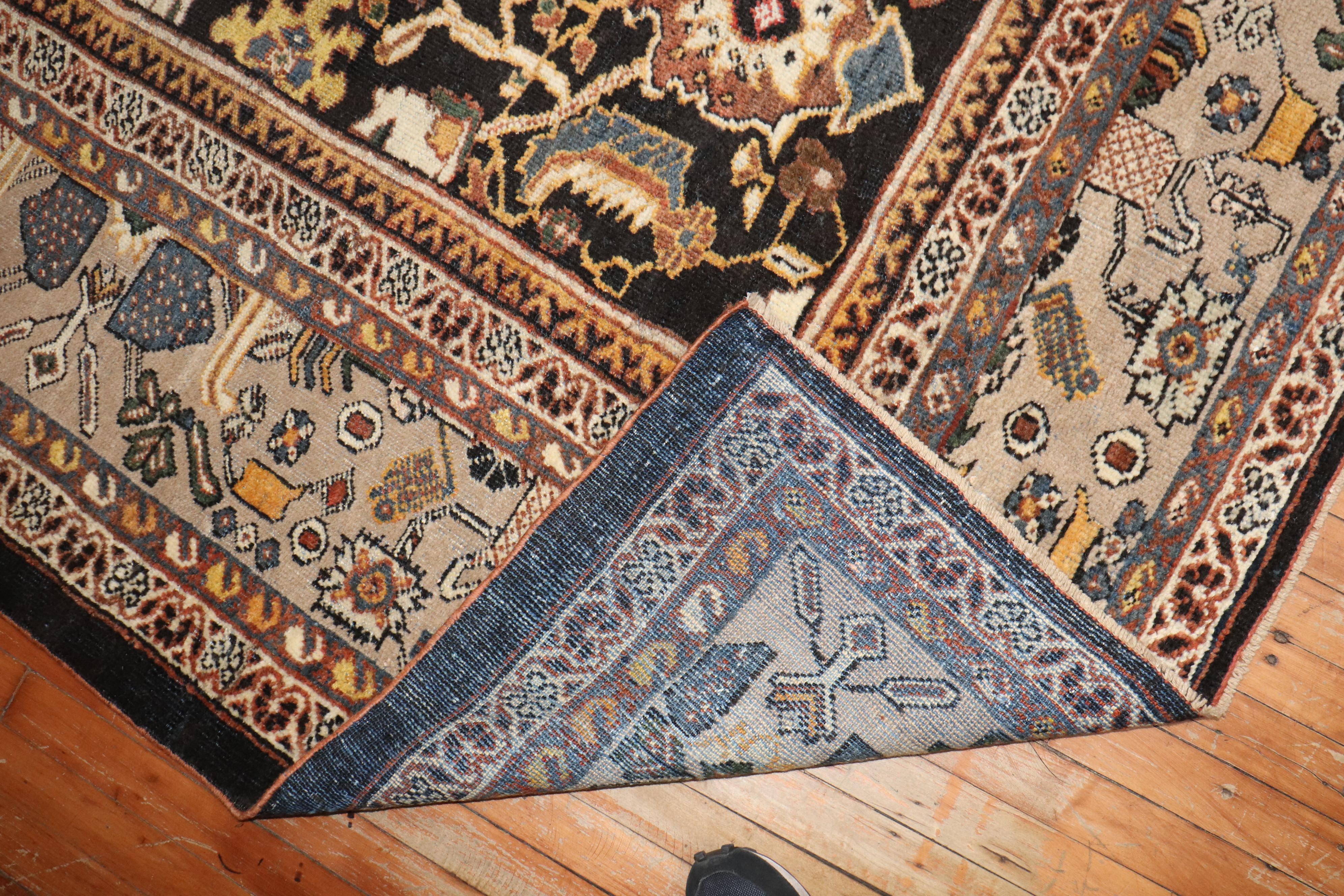 un Tappeto antico persiano Mahal dei primi del Novecento, formato ROOMS

dimensione	9'3'' x 11'10