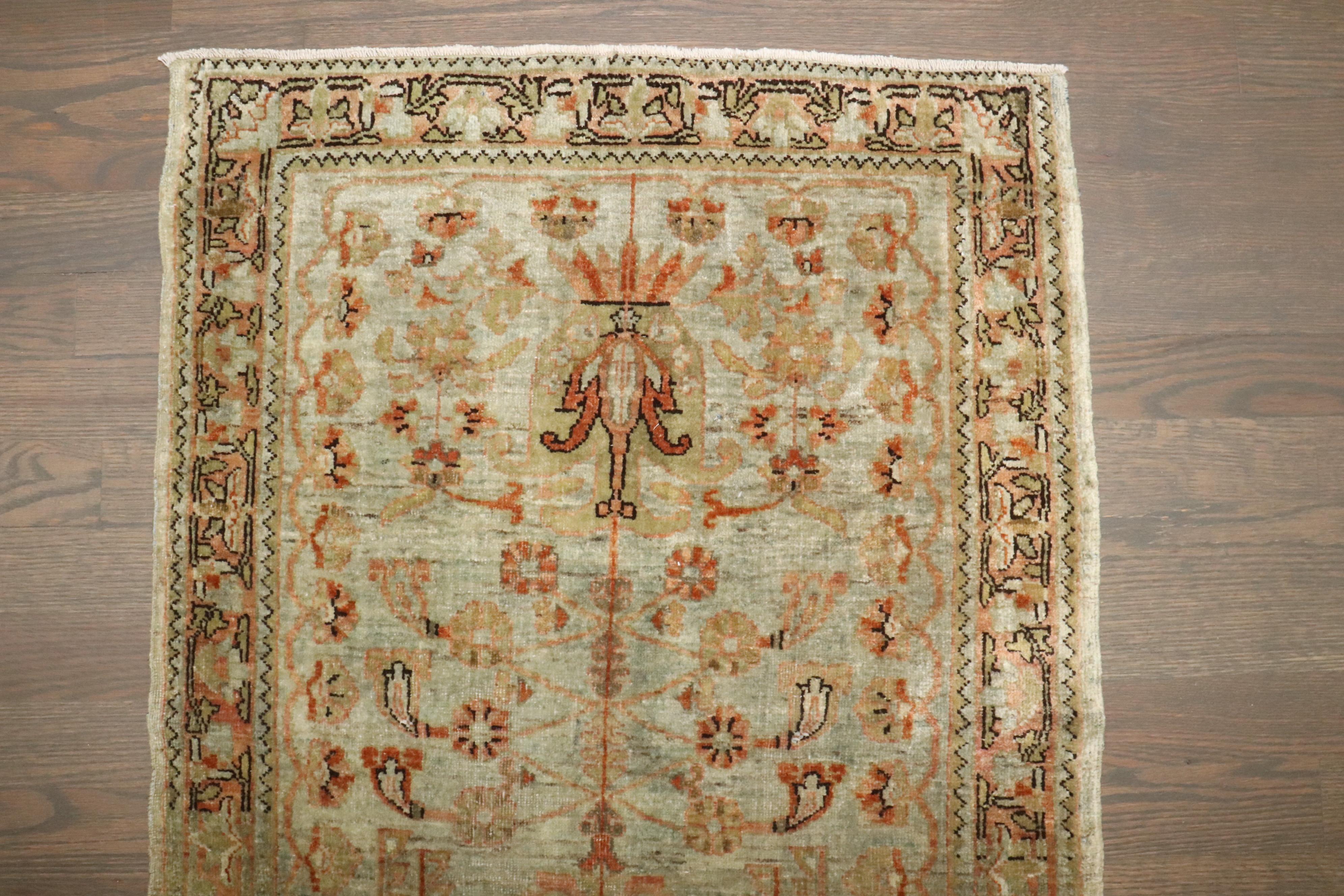 Perse Mini tapis Sarouk persan ancien de la collection Zabihi en vente