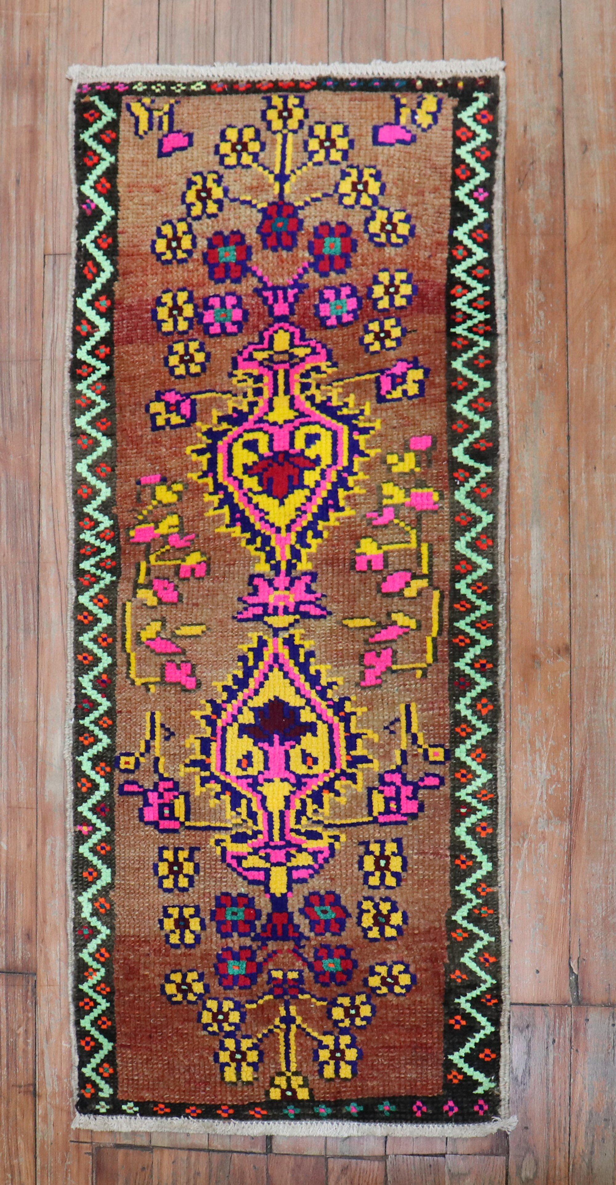 Zabihi Kollektion Mini-Vintage Anatolischer türkischer Teppich (Asiatisch)