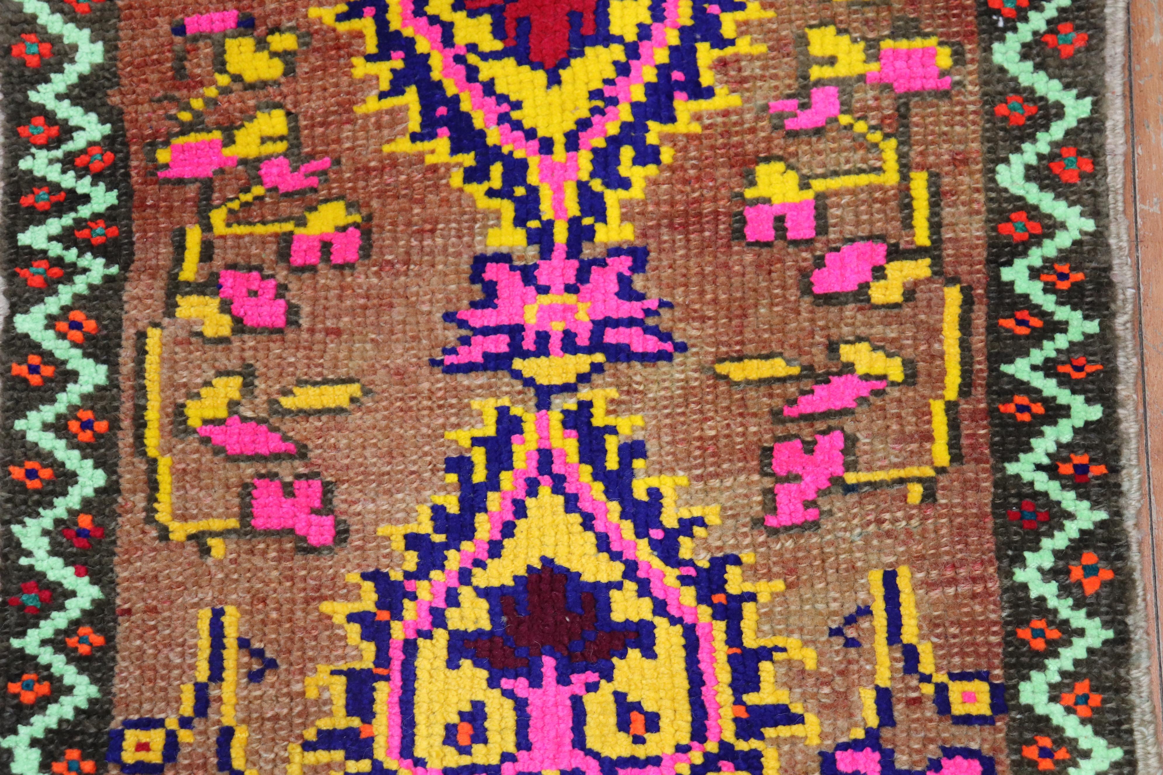 Zabihi Kollektion Mini-Vintage Anatolischer türkischer Teppich (20. Jahrhundert)