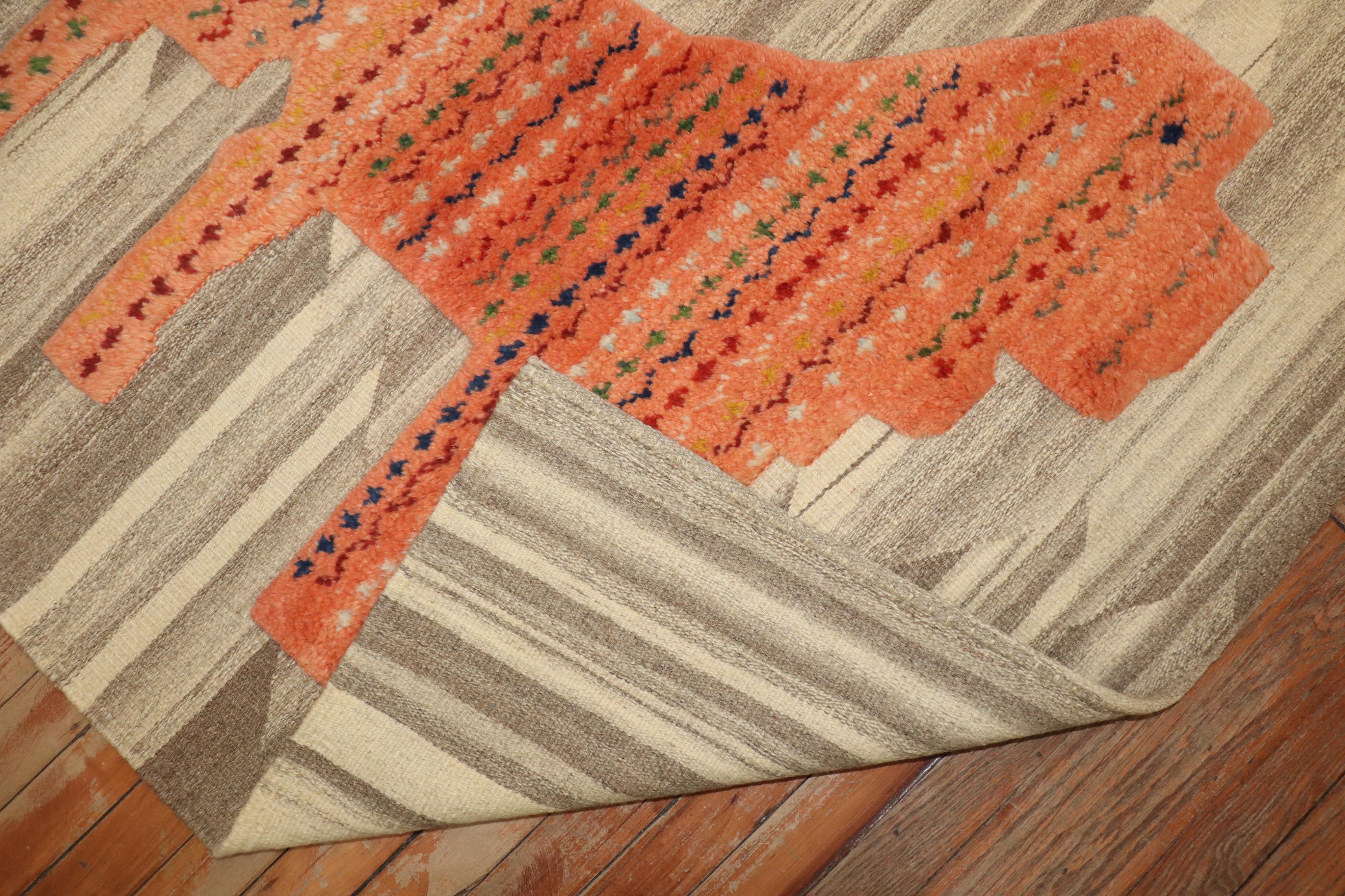Zabihi Collection Modern Persian Lion Souf Kilim im Zustand „Hervorragend“ im Angebot in New York, NY