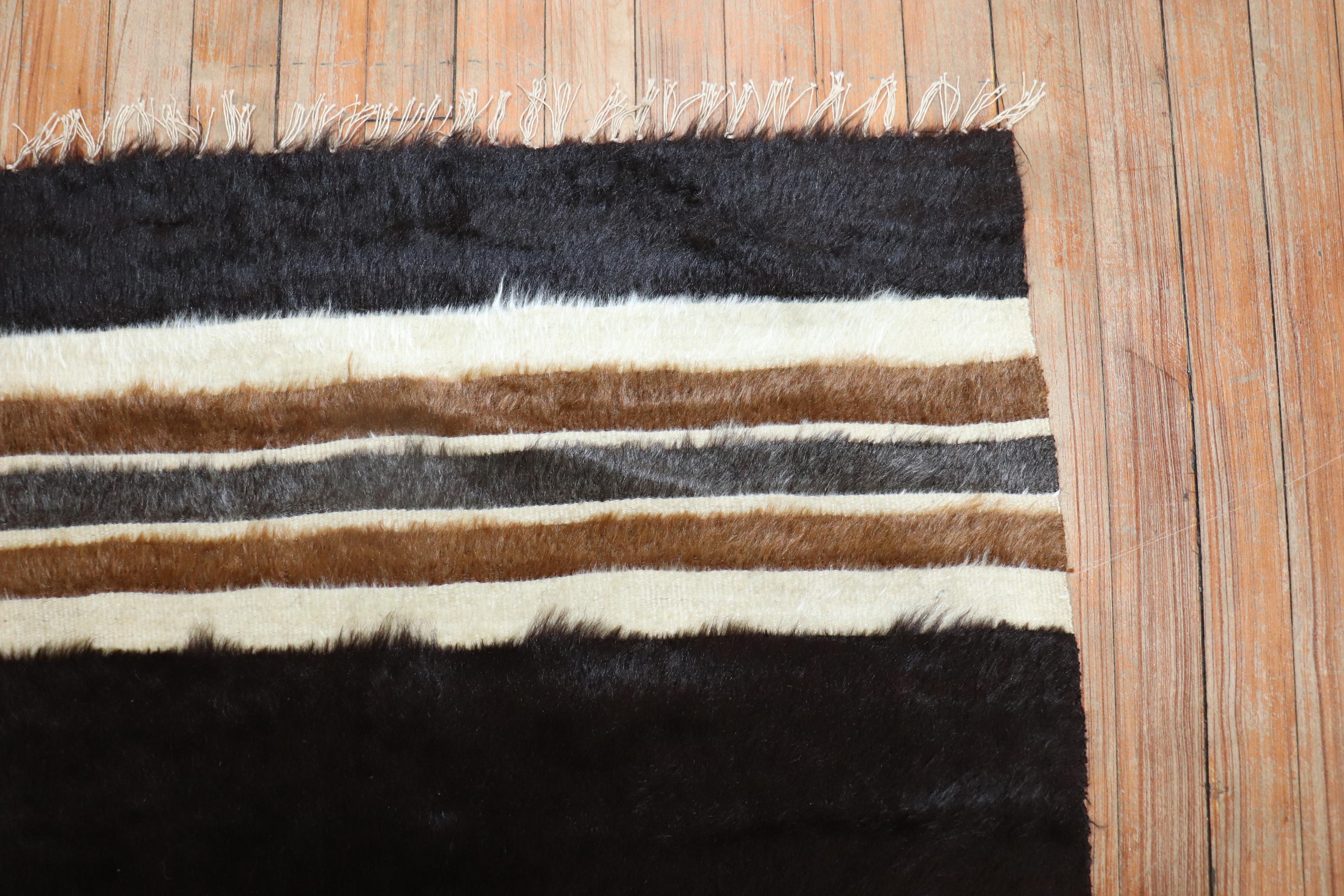 Zabihi Collection Mohair Turkish Rug In Good Condition For Sale In New York, NY