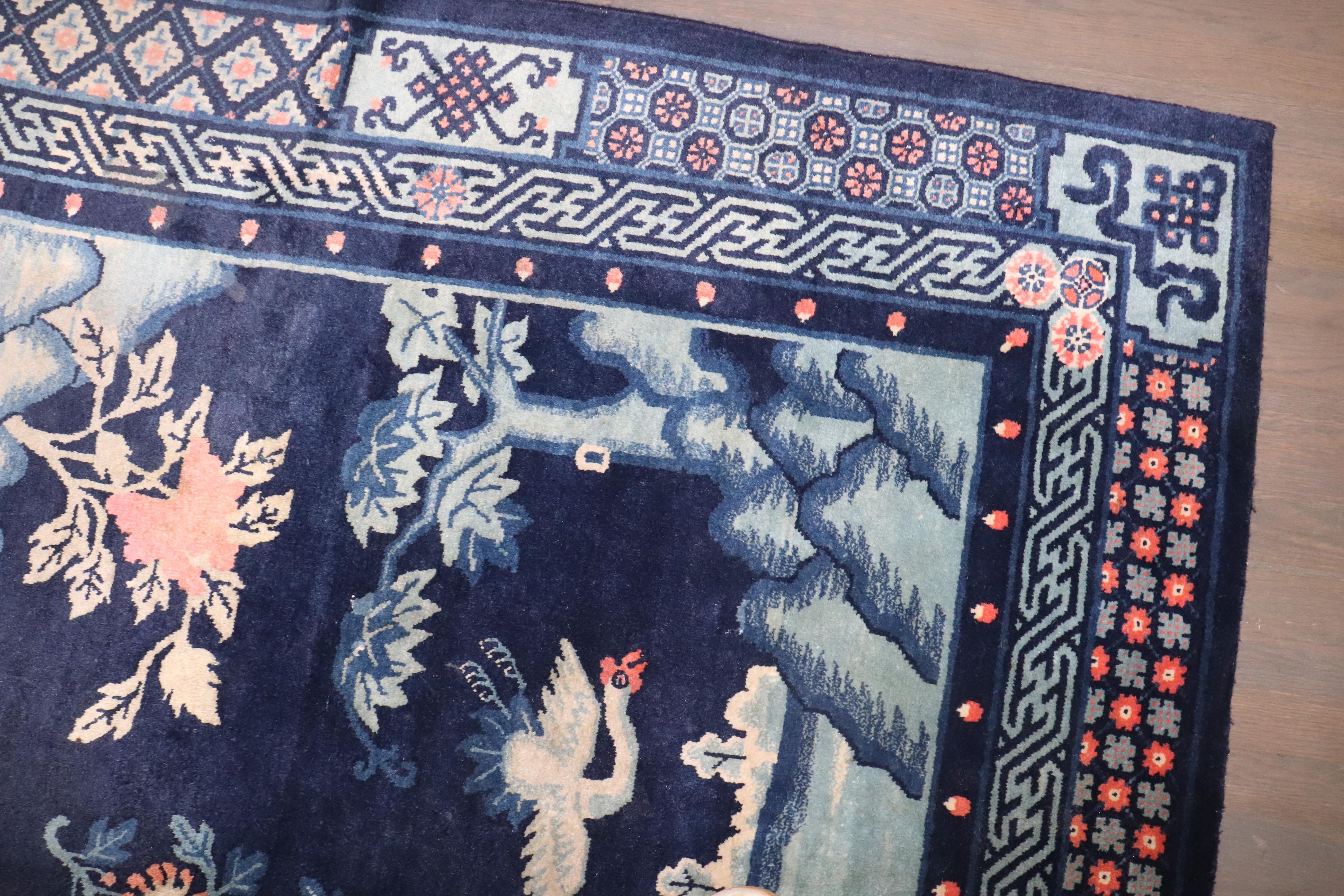 Tang Collection Zabihi Tapis carré en forme d'animal de Mongolie en vente