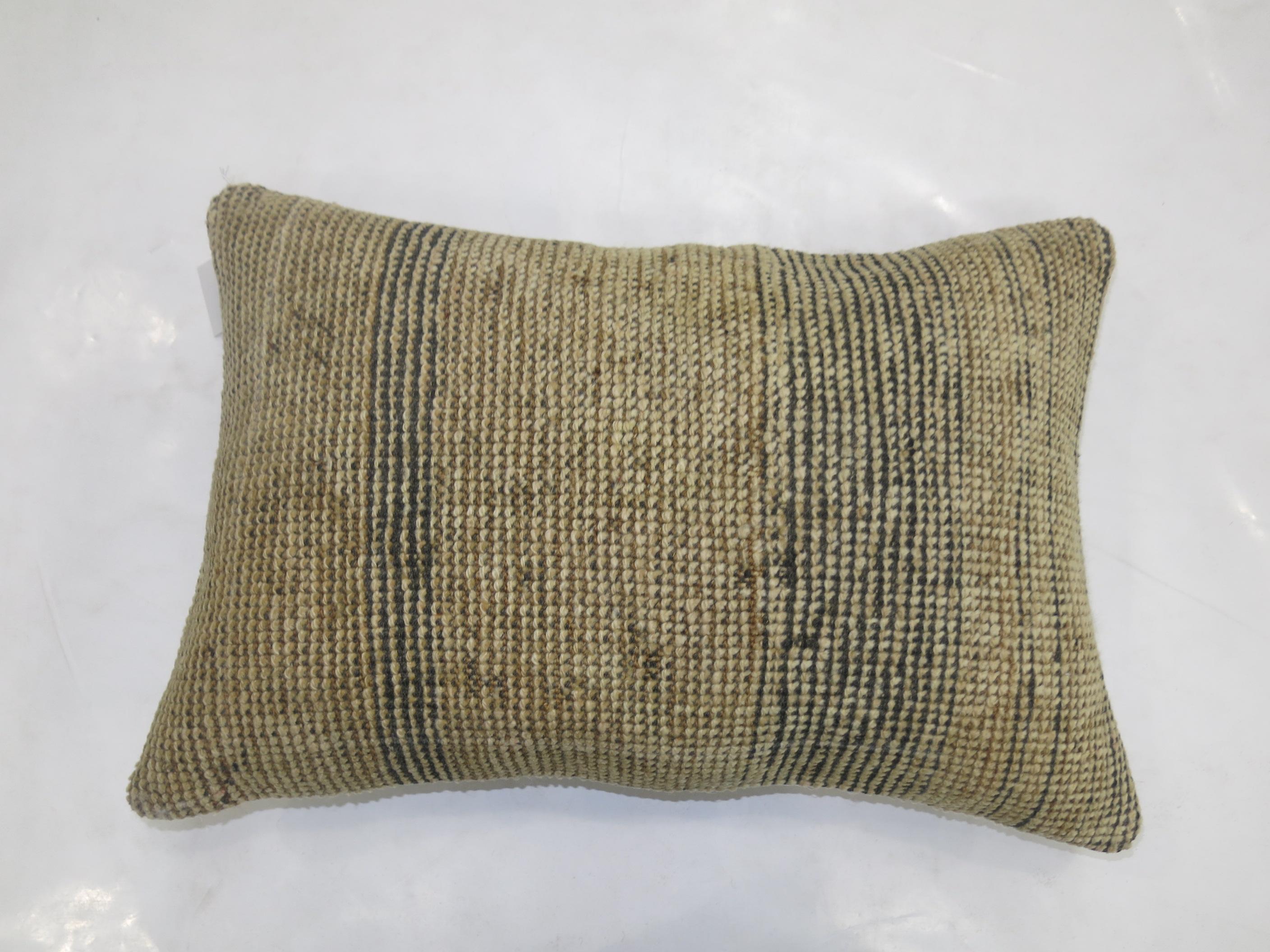 Moorish Zabihi Collection Moroccan Wool Pillow For Sale