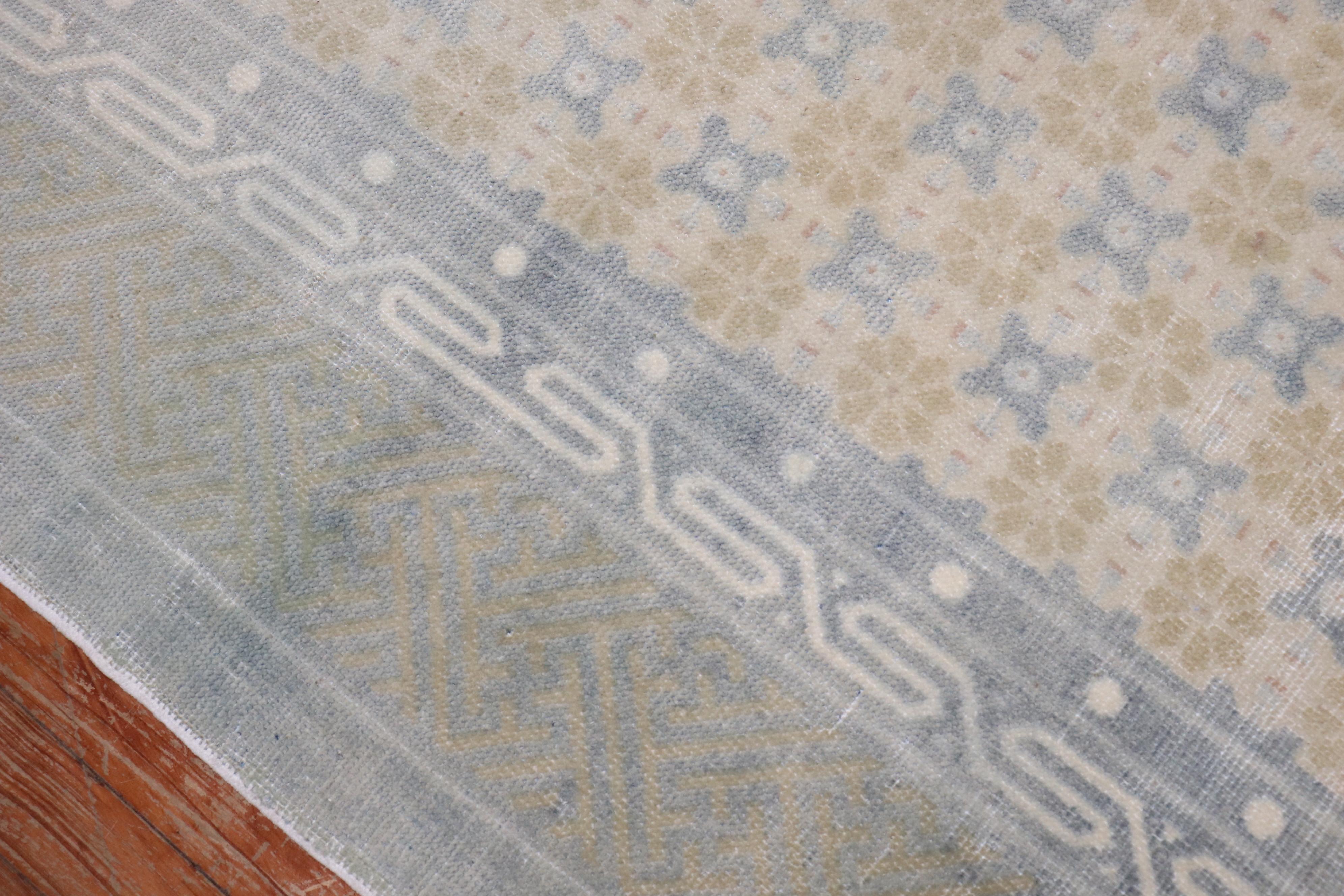 Zabihi Collection Gedämpfter antiker chinesischer Teppich im Angebot 3