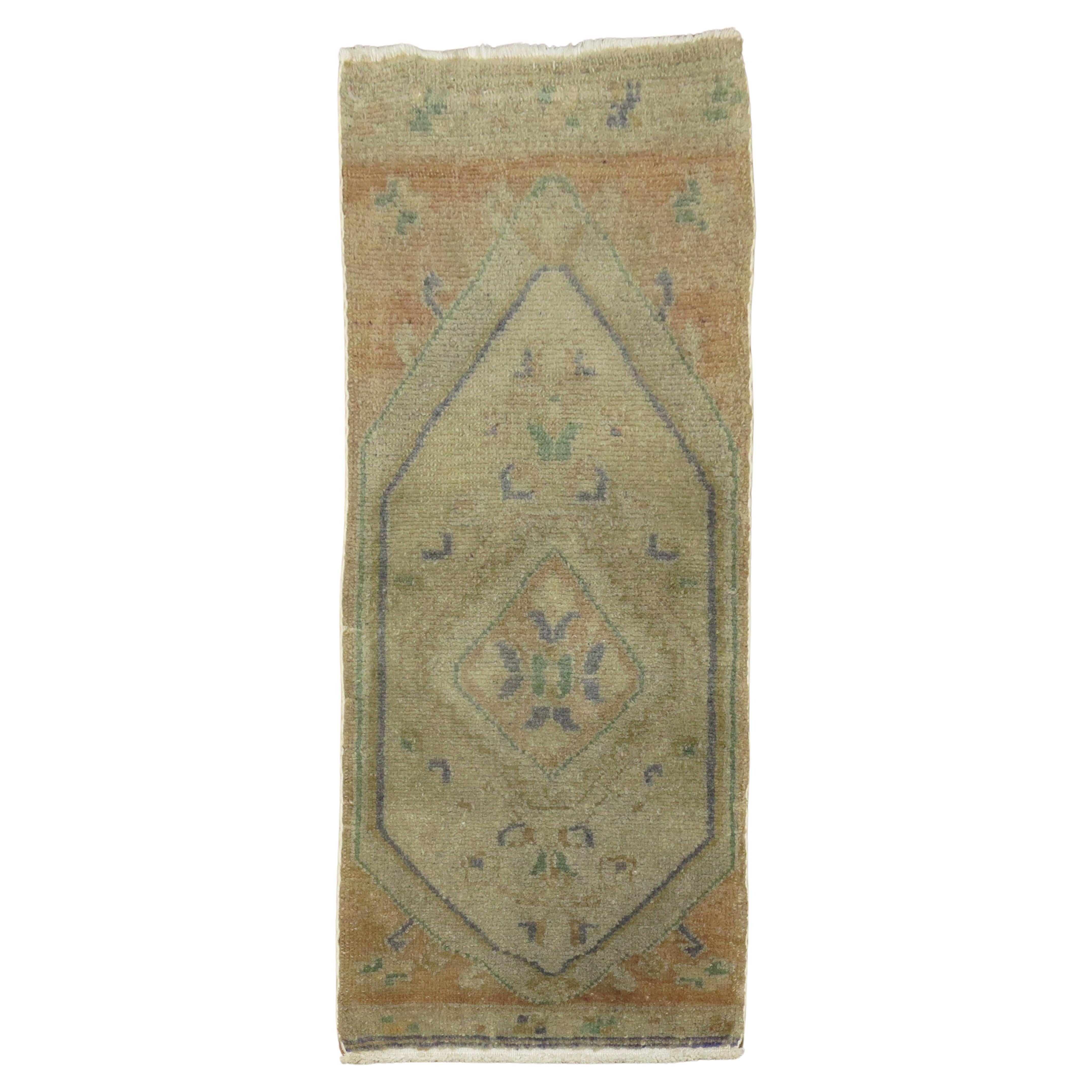 Tapis Yastik turc neutre de la collection Zabihi