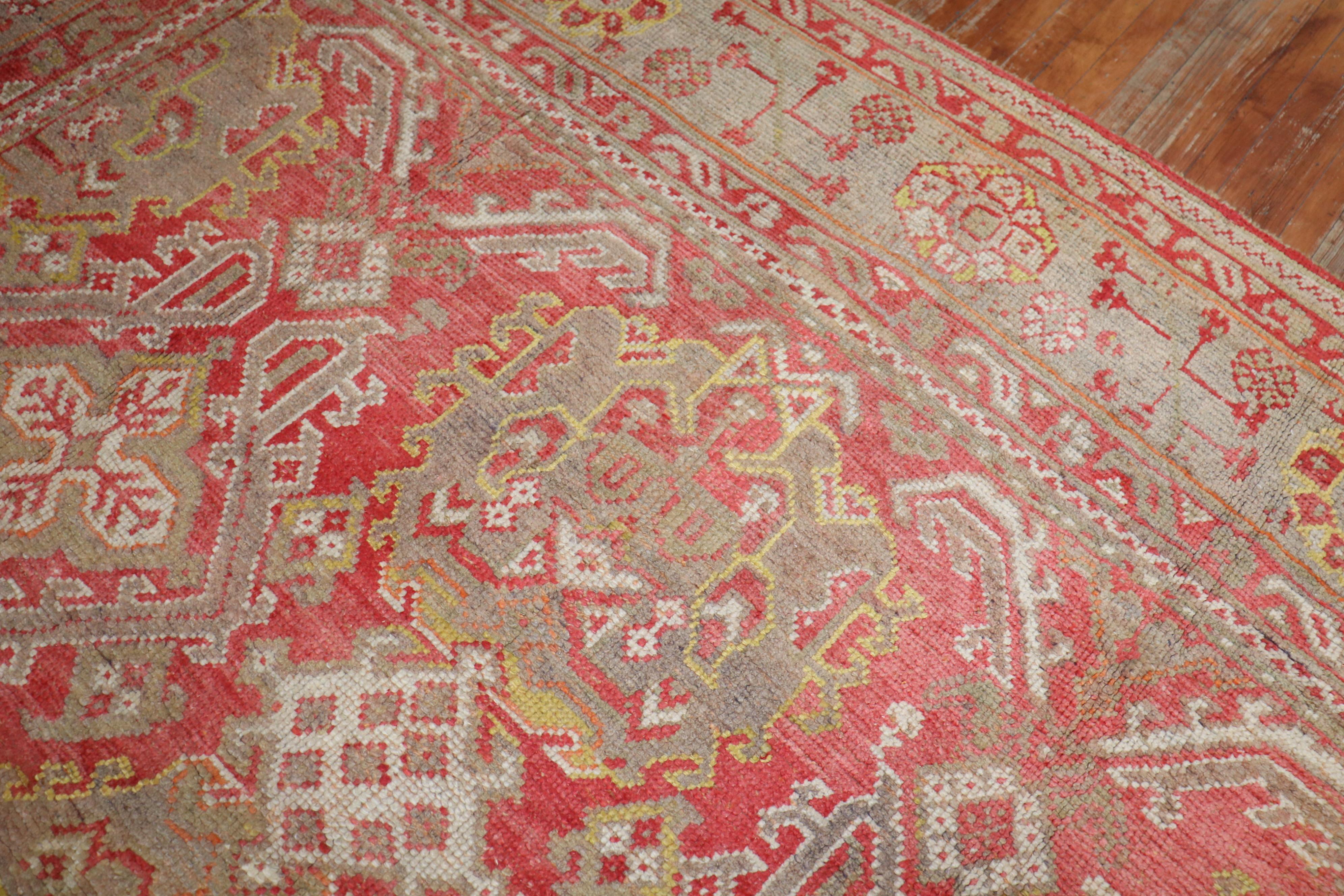 Tessuto a mano Tappeto Zabihi Collection'S Oversize Antique Oushak in vendita