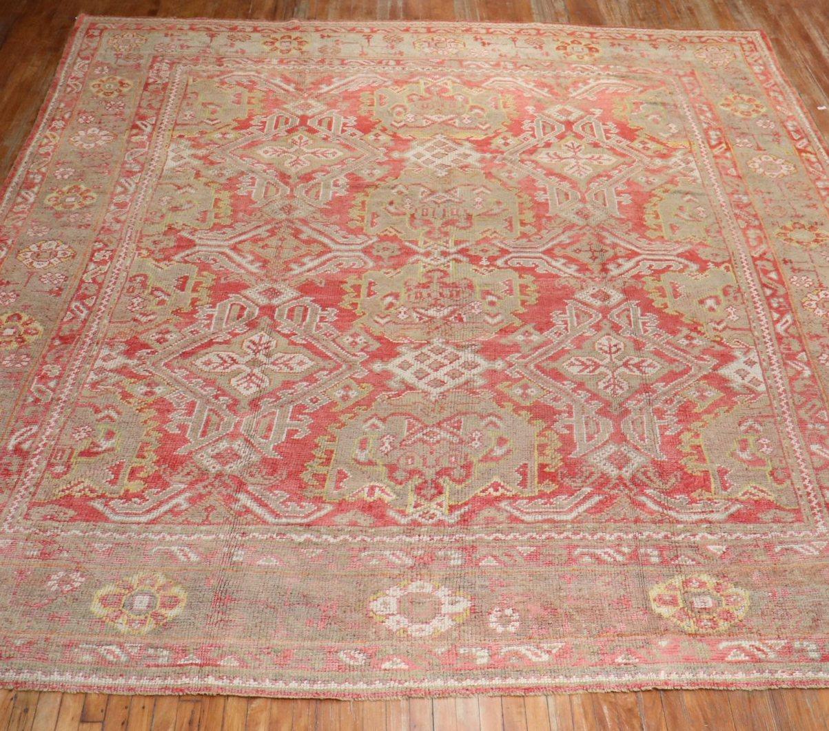 Tappeto Zabihi Collection'S Oversize Antique Oushak in vendita 2