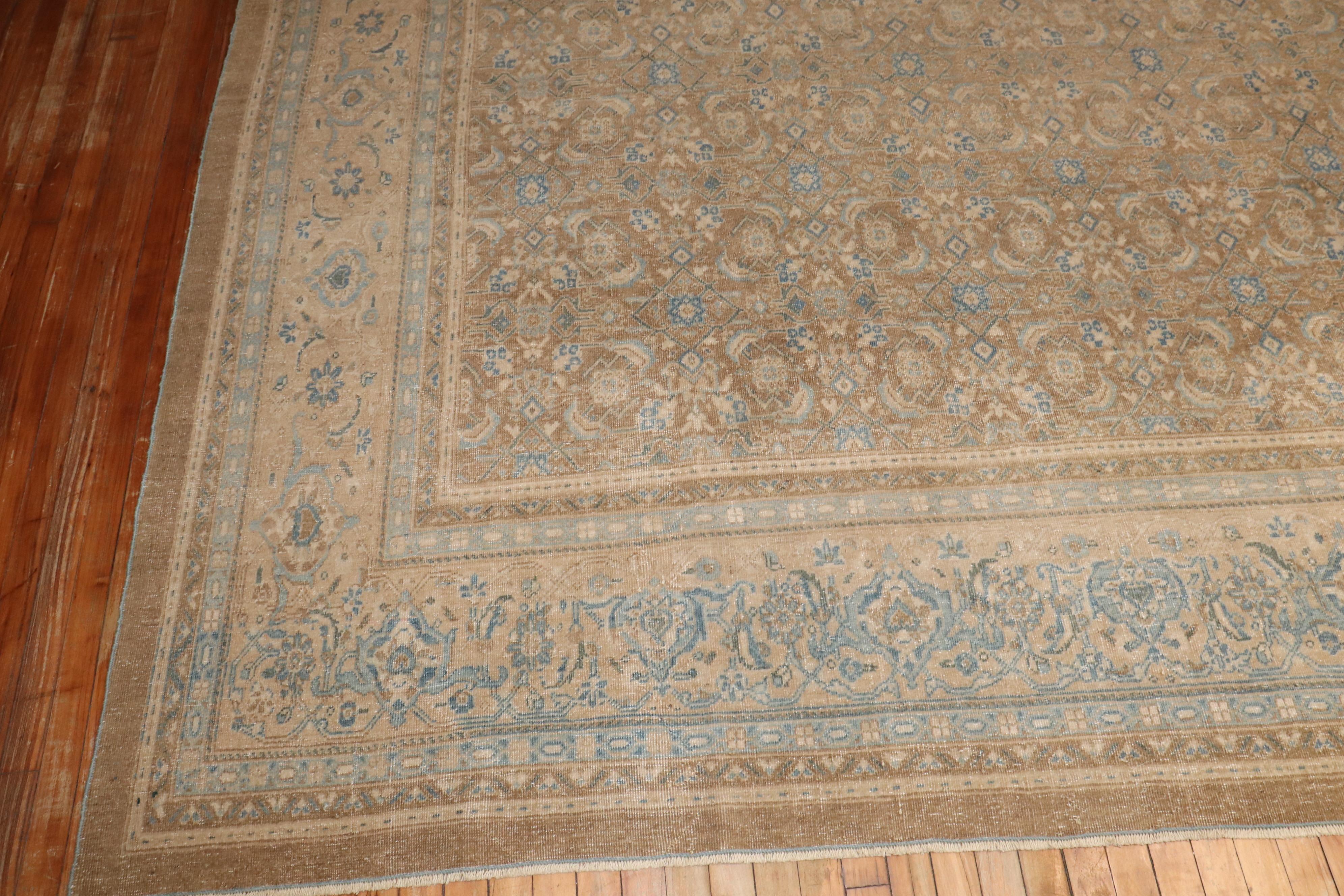 Tappeto Zabihi Collection Oversize Antico Persiano Tabriz Marrone Blu in vendita 3