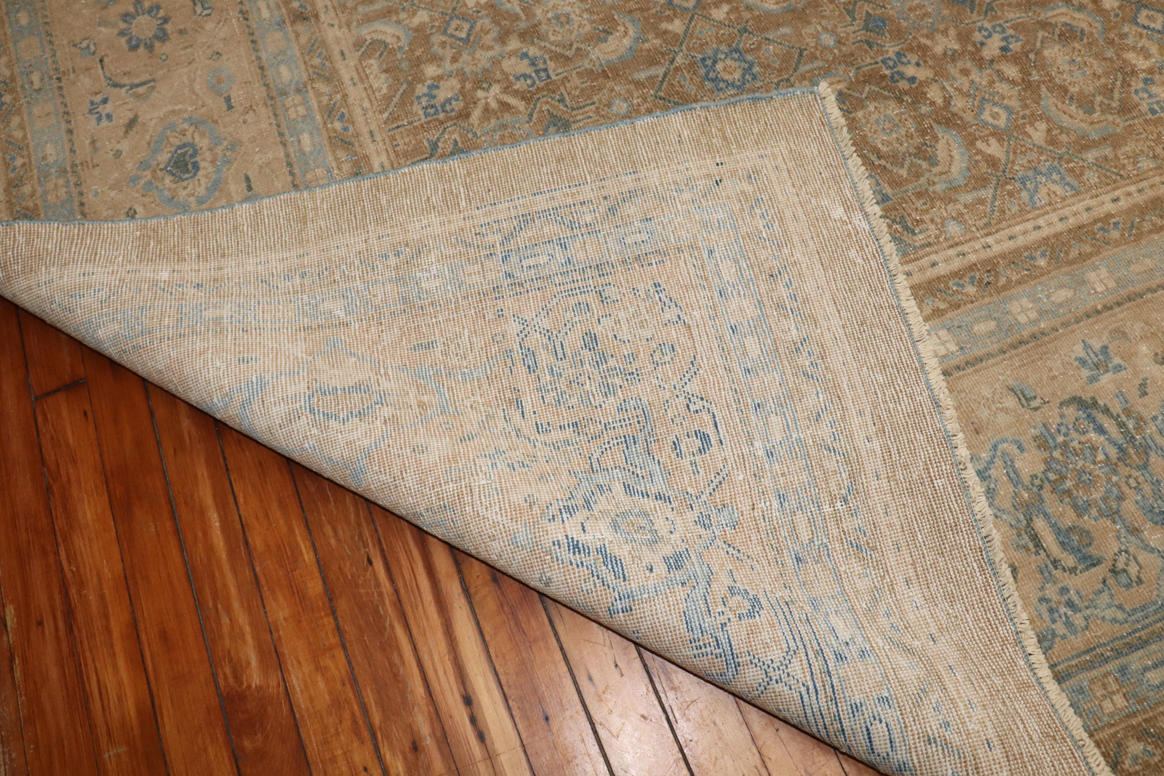 Tappeto Zabihi Collection Oversize Antico Persiano Tabriz Marrone Blu In condizioni buone in vendita a New York, NY