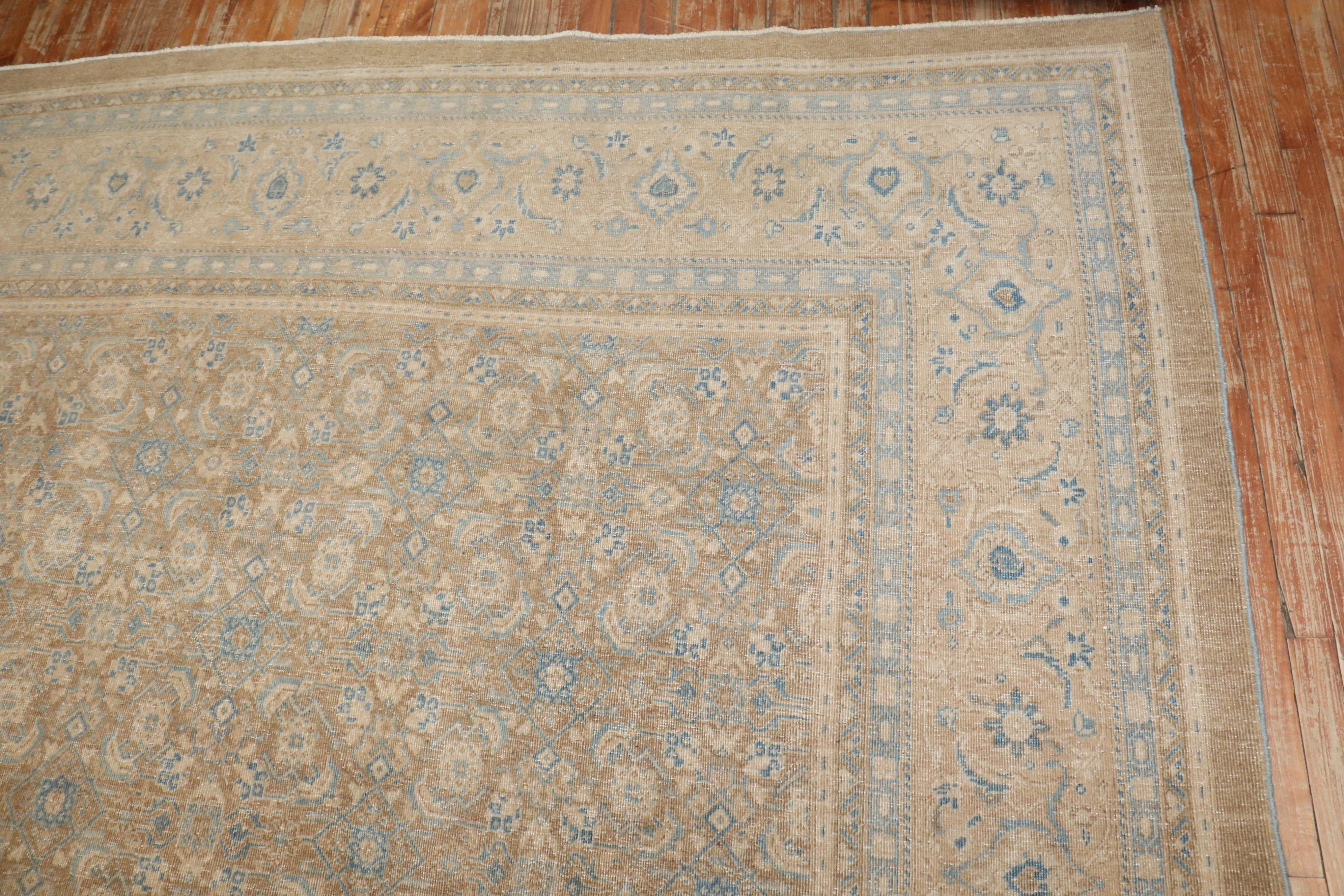 Tappeto Zabihi Collection Oversize Antico Persiano Tabriz Marrone Blu in vendita 1
