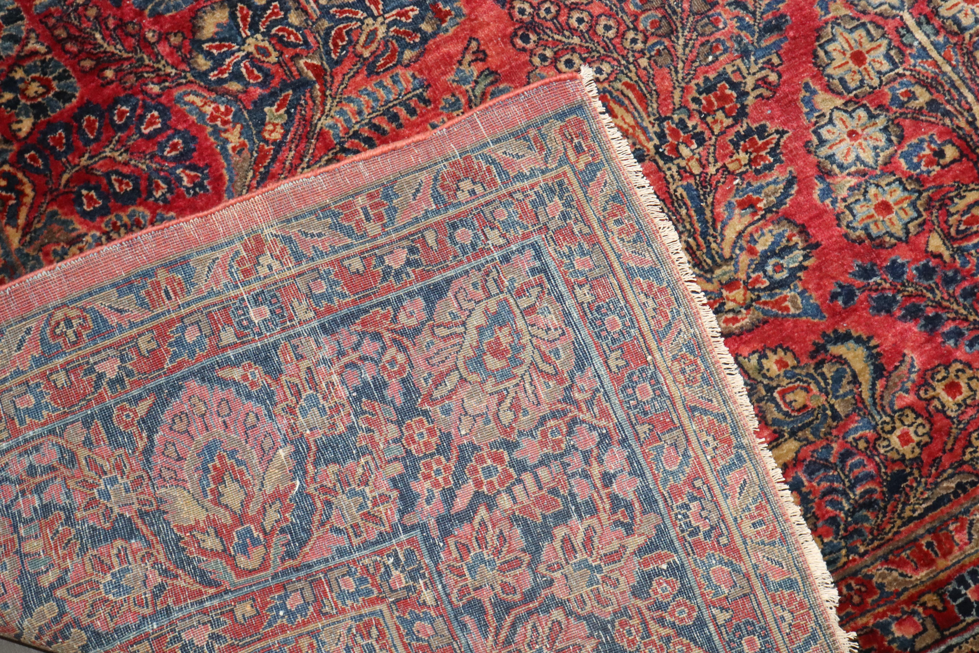 an early 20th century Persian Sarouk Oversize Rug

Details
rug no.	j4056
size	8' 11