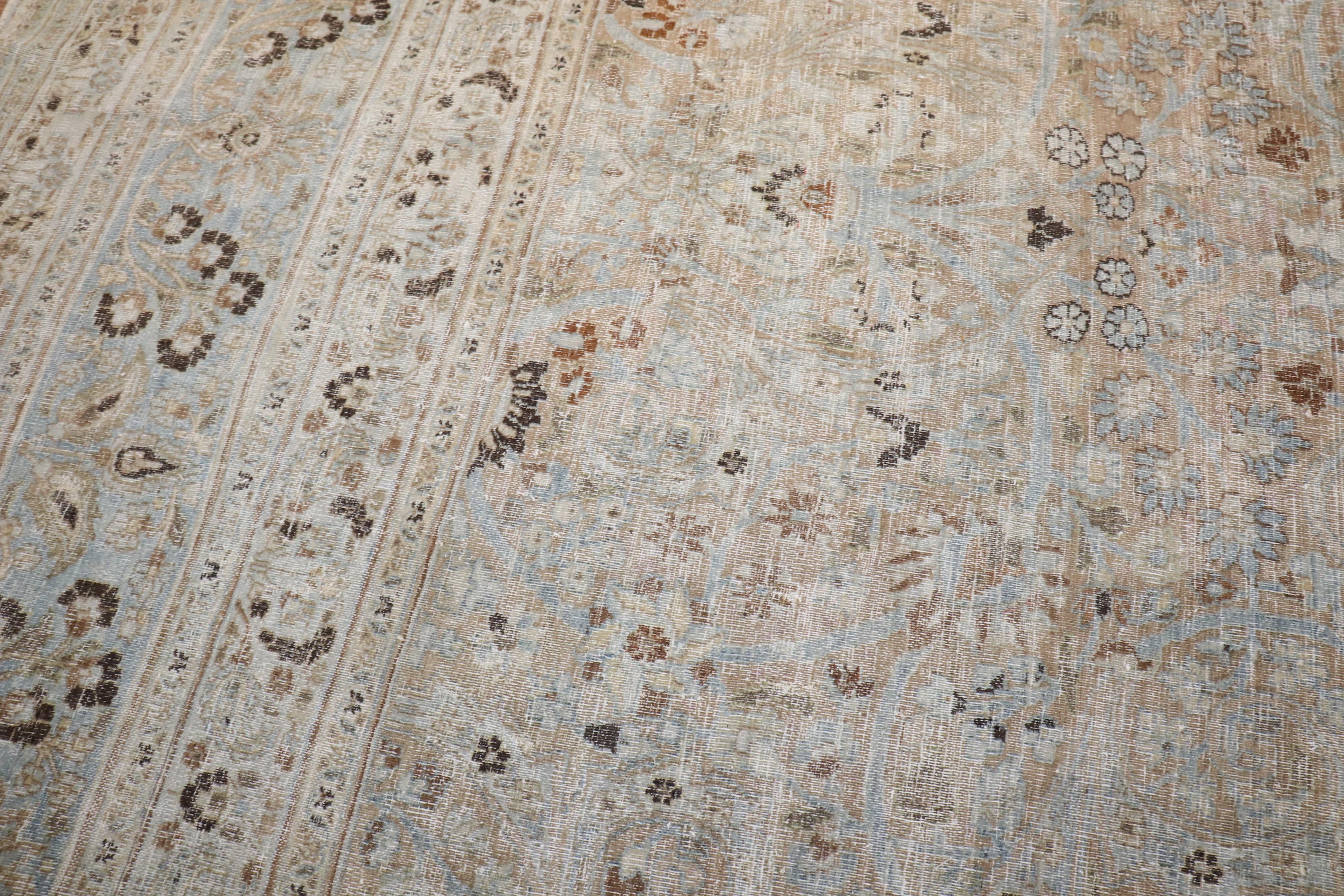 Tapis carré ancien persan Doroksh de la collection Zabihi Bon état - En vente à New York, NY