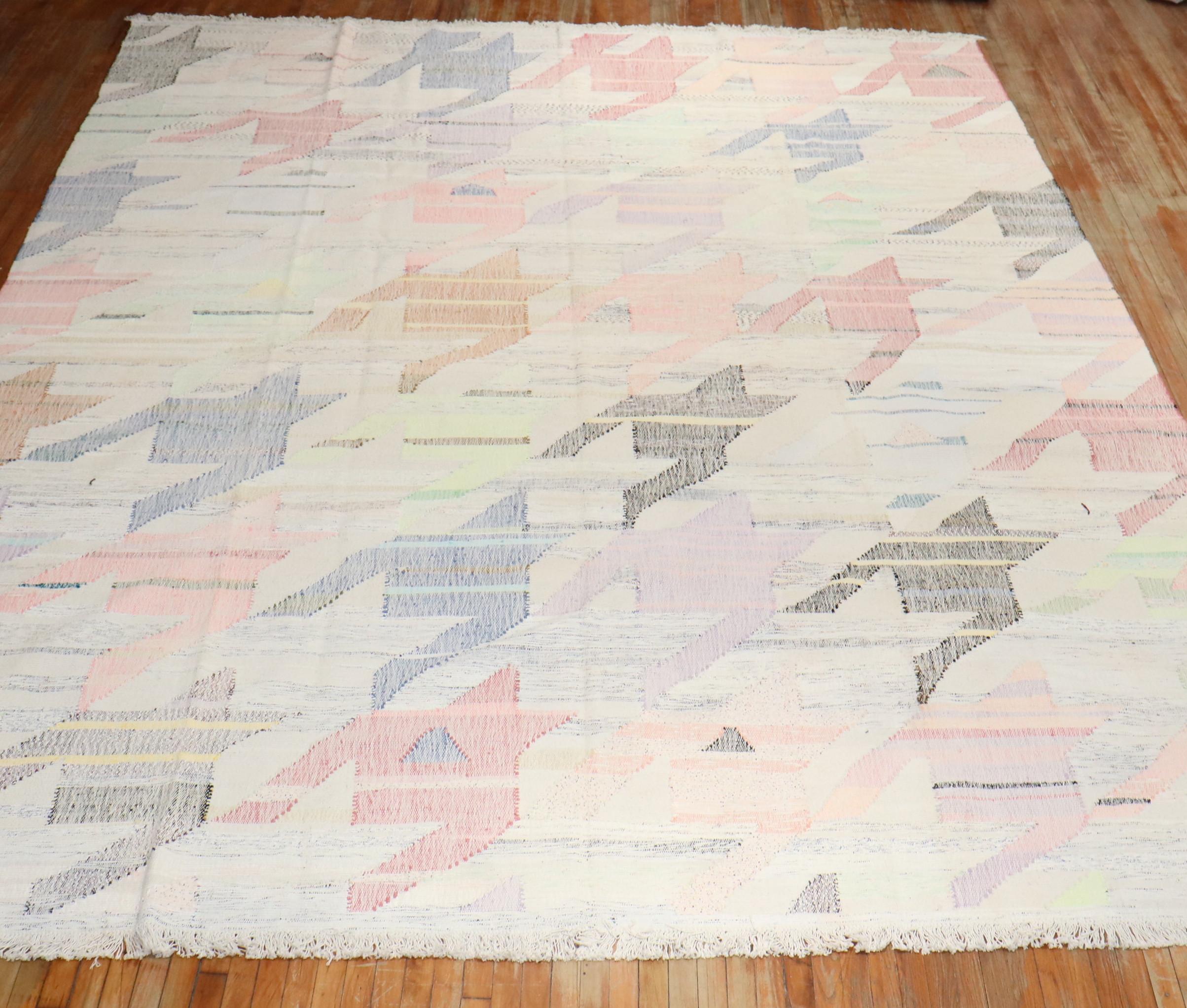 Collection Zabihi - Kilim turc abstrait et surdimensionné en vente 1
