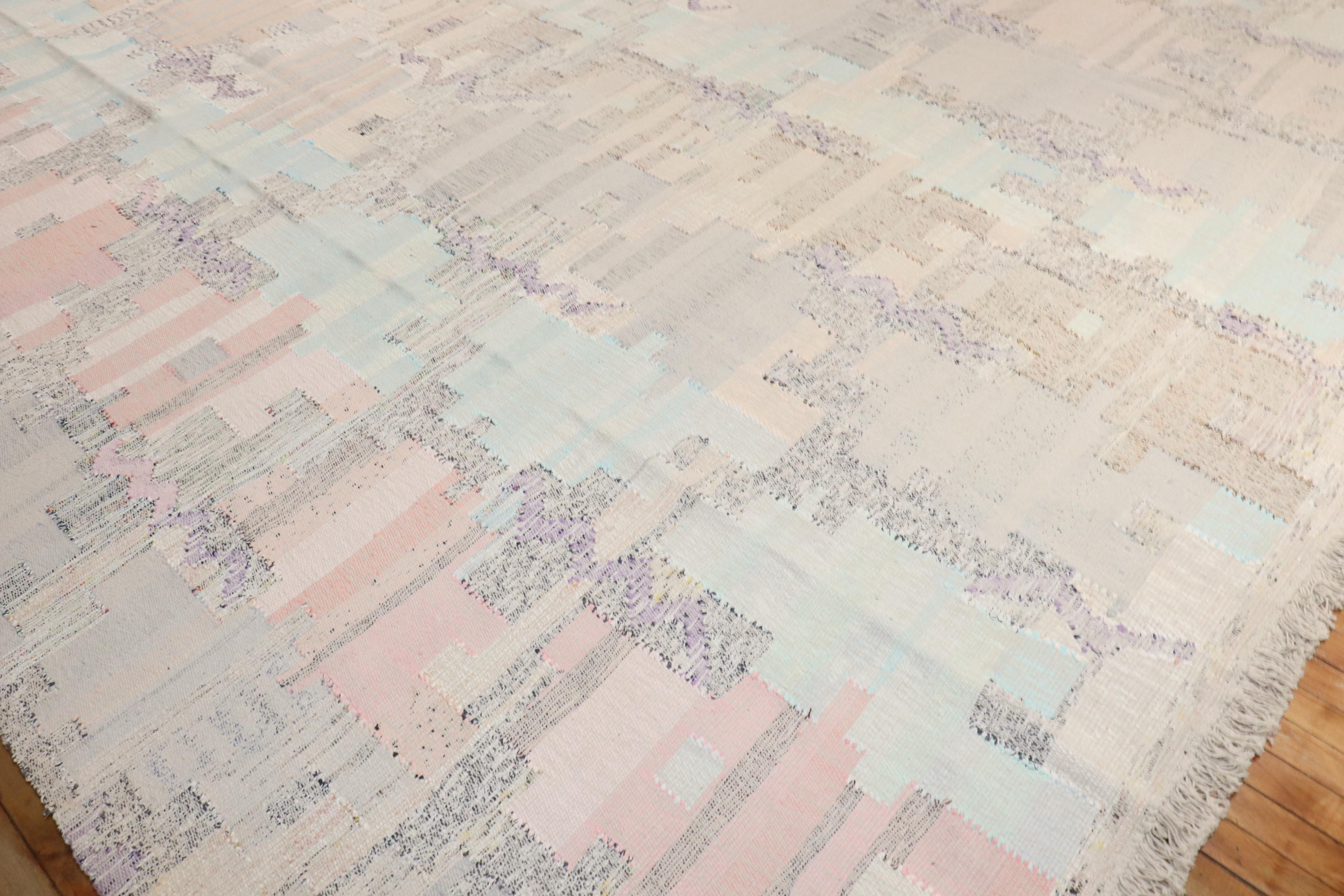 Laine Collection Zabihi - Kilim turc vintage surdimensionné d'influence scandinave en vente