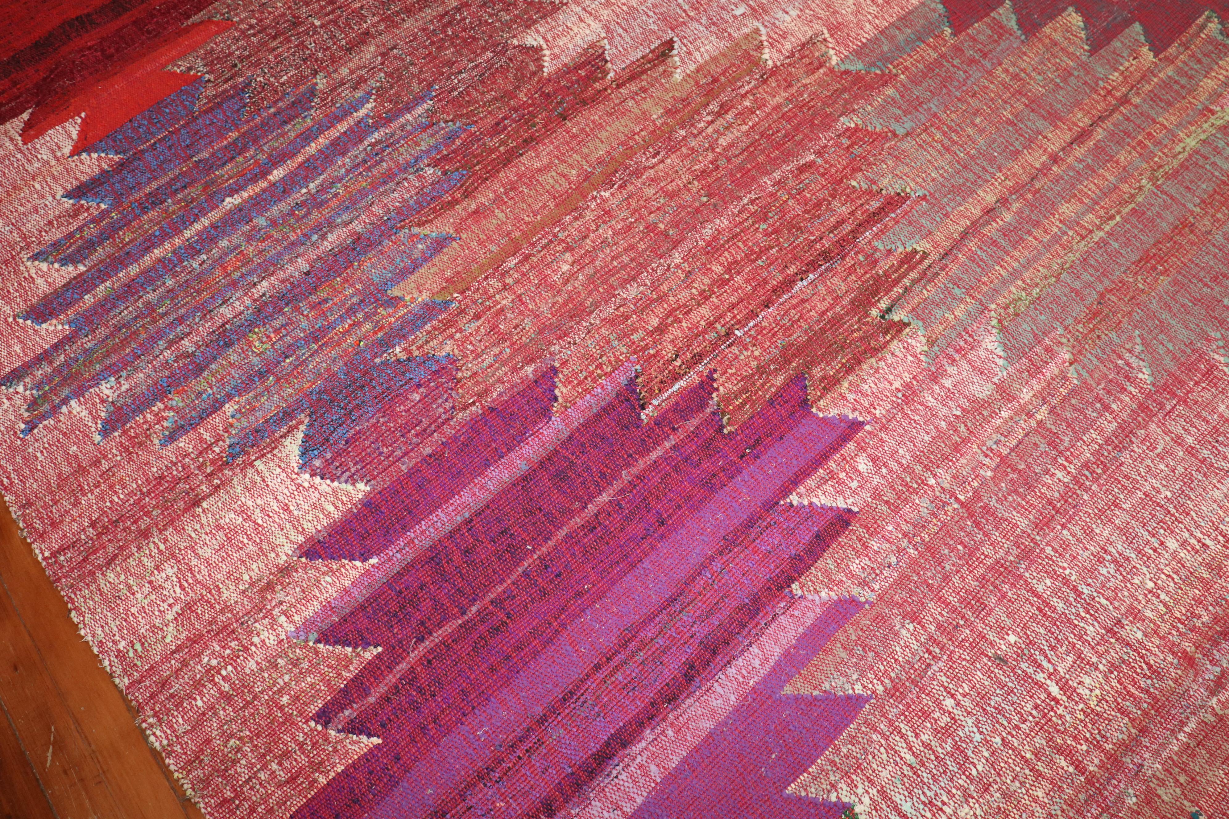 Scandinave moderne Collection Zabihi - Kilim turc d'inspiration suédoise surdimensionné en vente