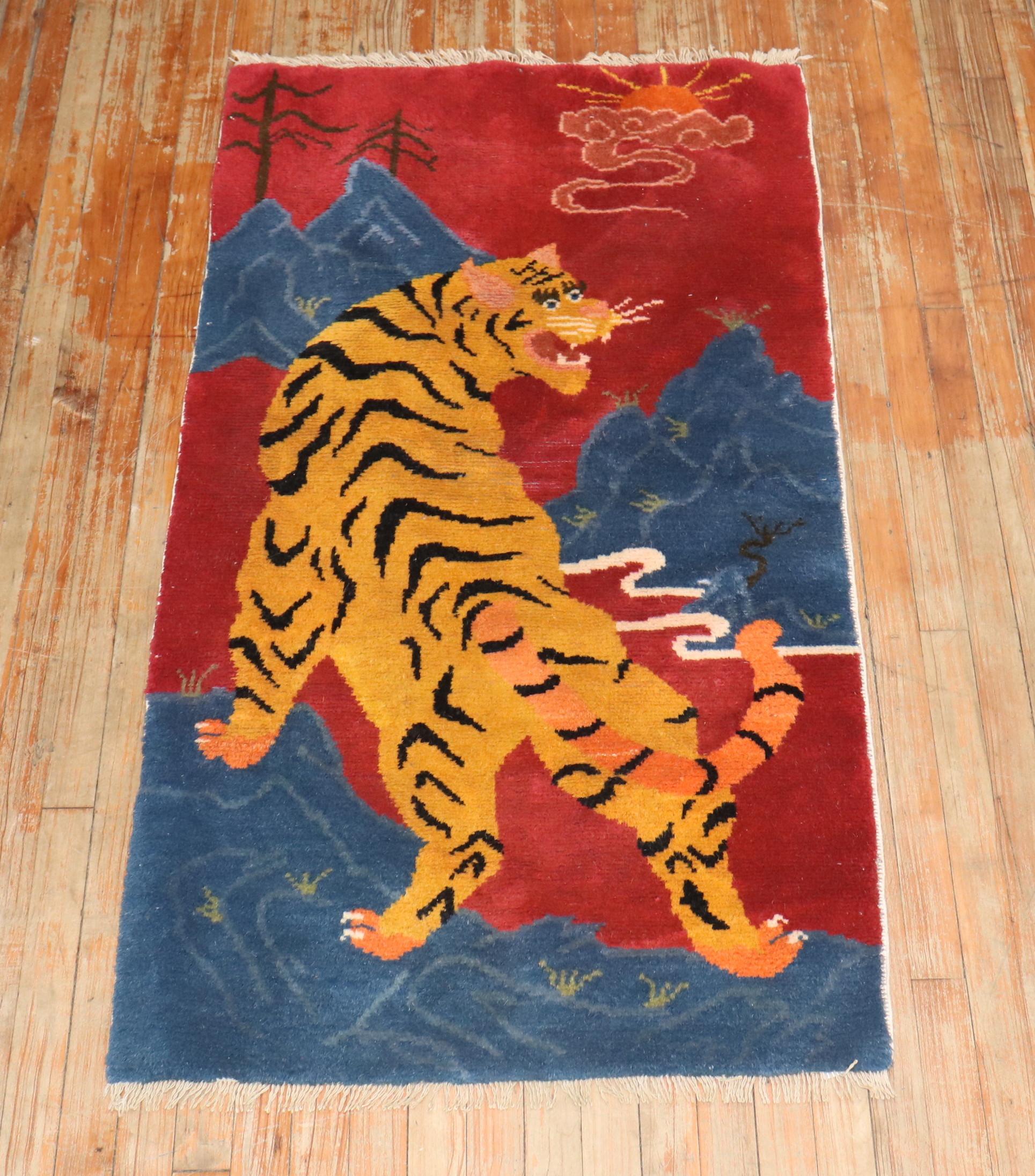 Zabihi Collection Coppia di tappeti tibetani Tiger In condizioni ottime in vendita a New York, NY