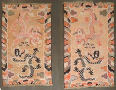 Zabihi Collection Coppia di tappeti da letto antichi tibetani a forma di drago