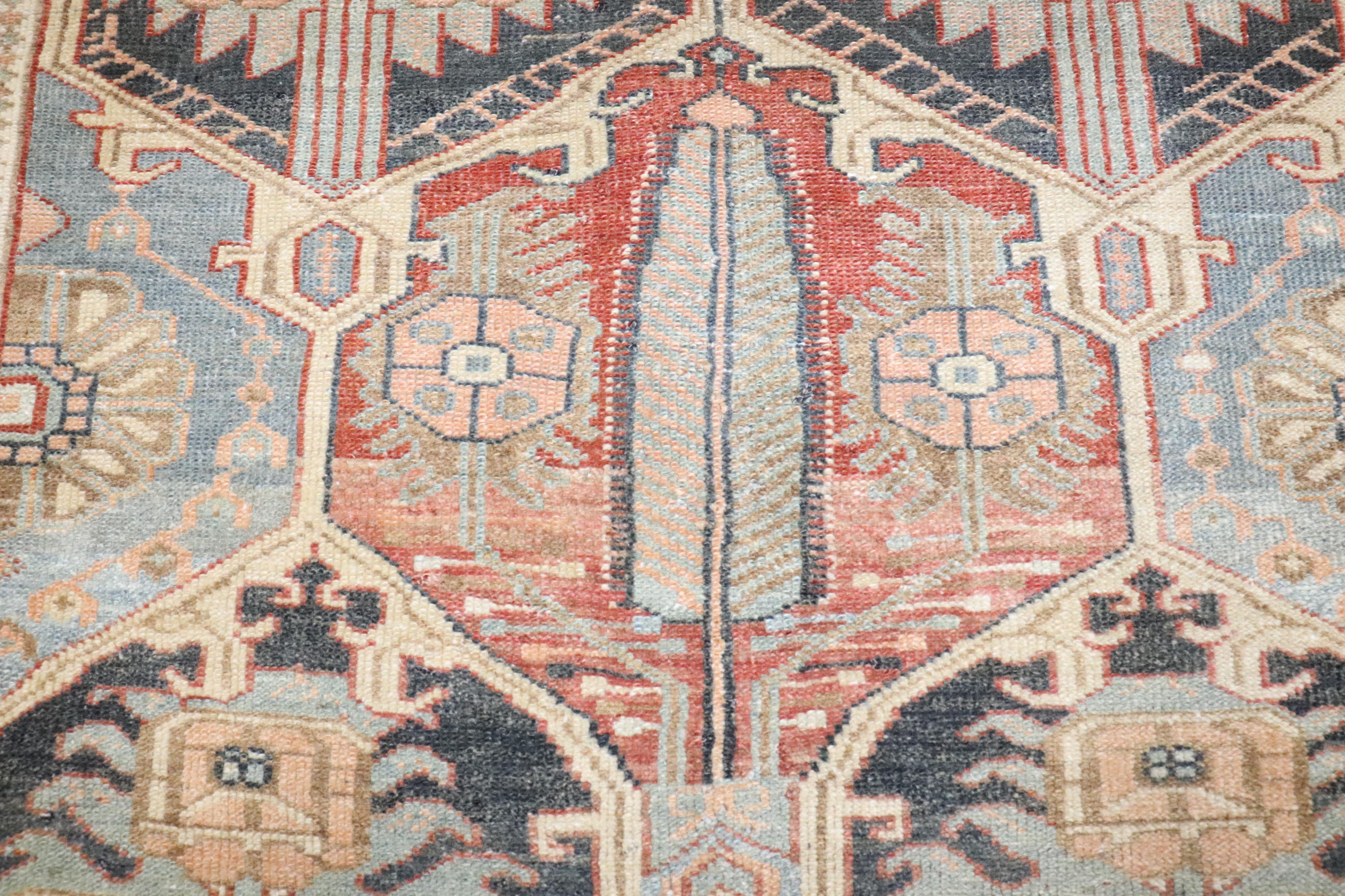 Zabihi Collection Persischer Bakhtiari Akzentteppich (Wolle) im Angebot