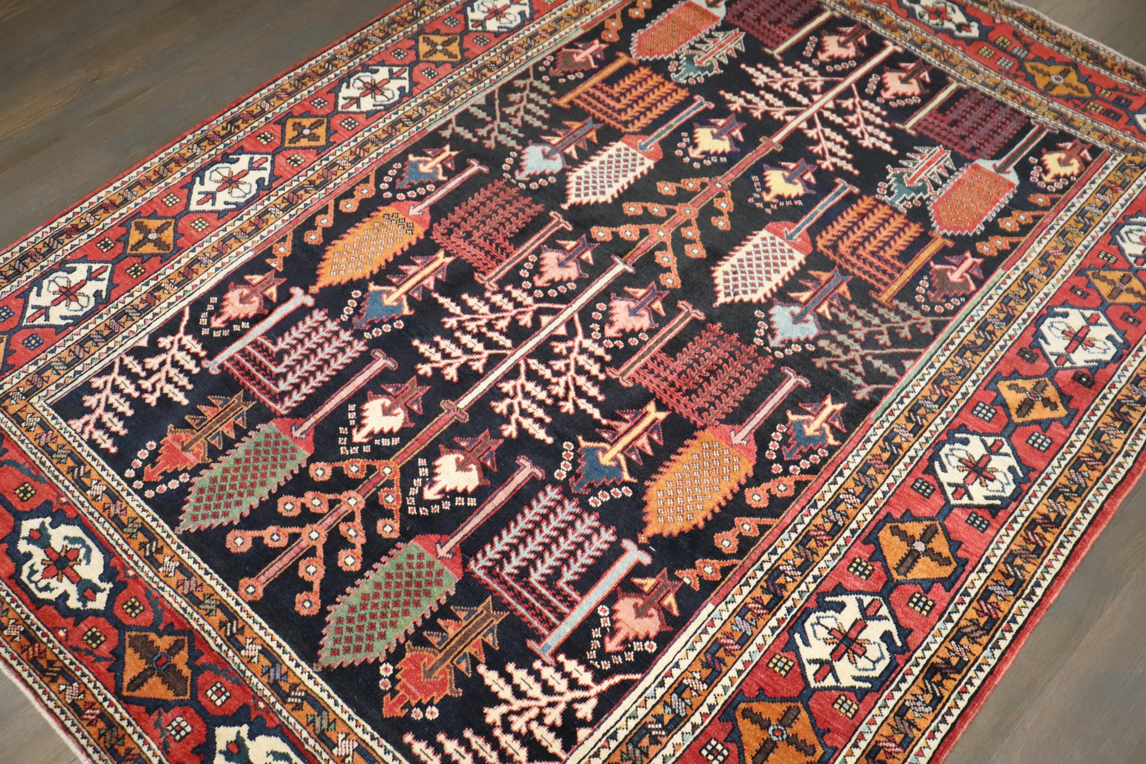 Zabihi Collection Persischer Bakhtiari Weidenbaum-Teppich (Handgeknüpft) im Angebot