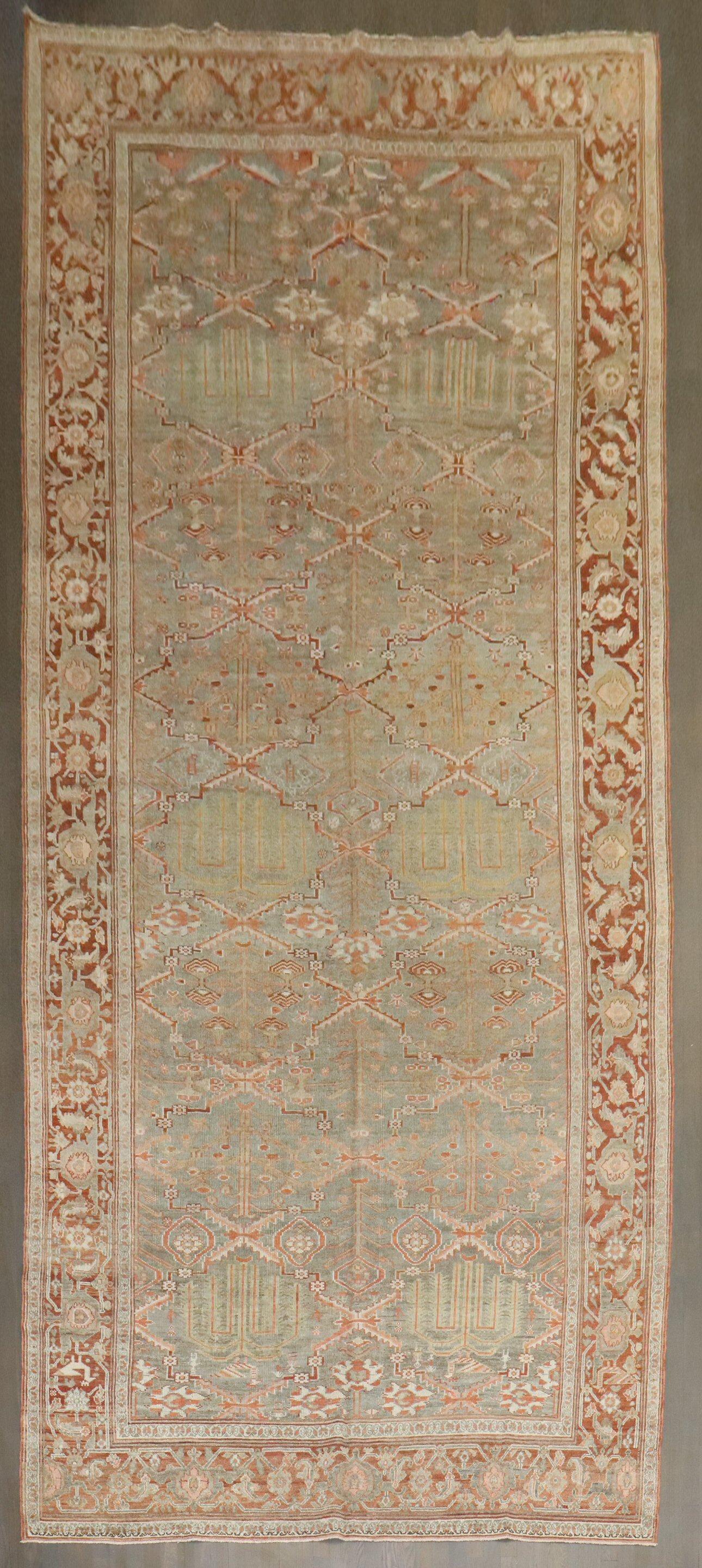 Ein persischer Bibikabad-Teppich in Korridorgröße aus dem frühen 20. Jahrhundert mit einem Allover-Weidenbaummuster in warmen Farben

Einzelheiten
Teppich nein.	j4432
Größe	7' 2