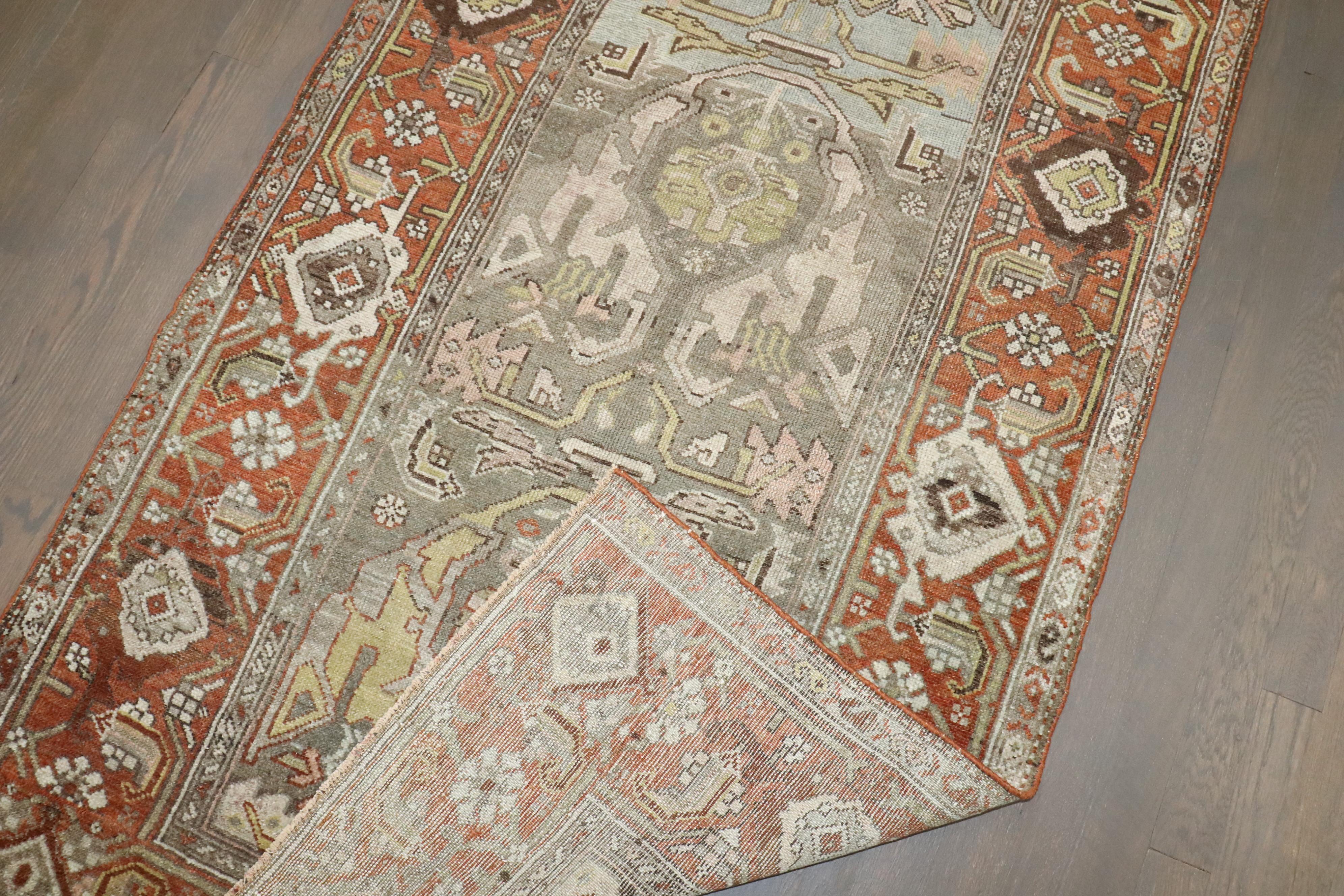 Zabihi Collection Persian Bidjar Antique Runner (Heriz Serapi) im Angebot