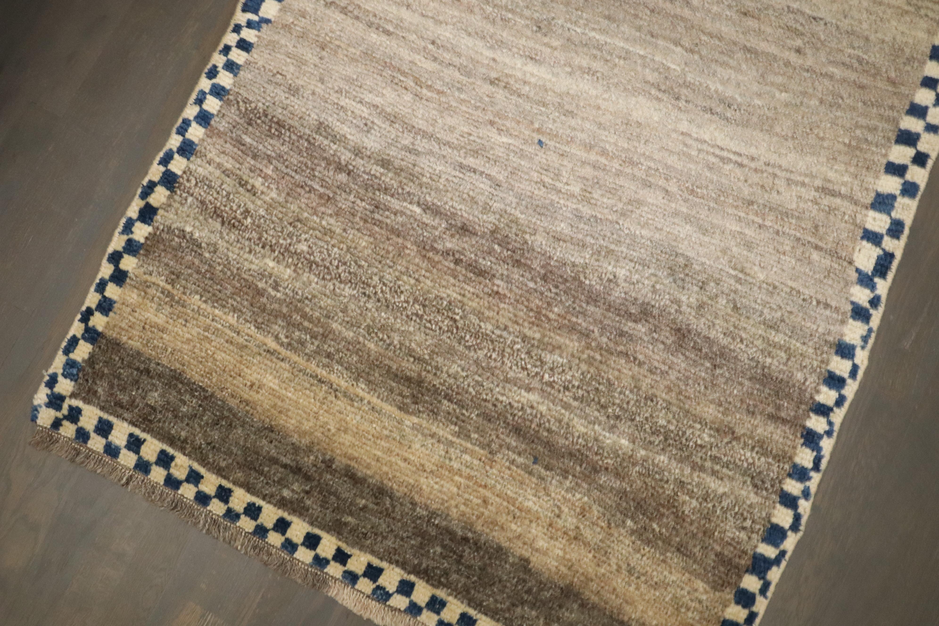 Lana Tappeto Zabihi Collection Persian Gabbeh Checker Border Small in vendita