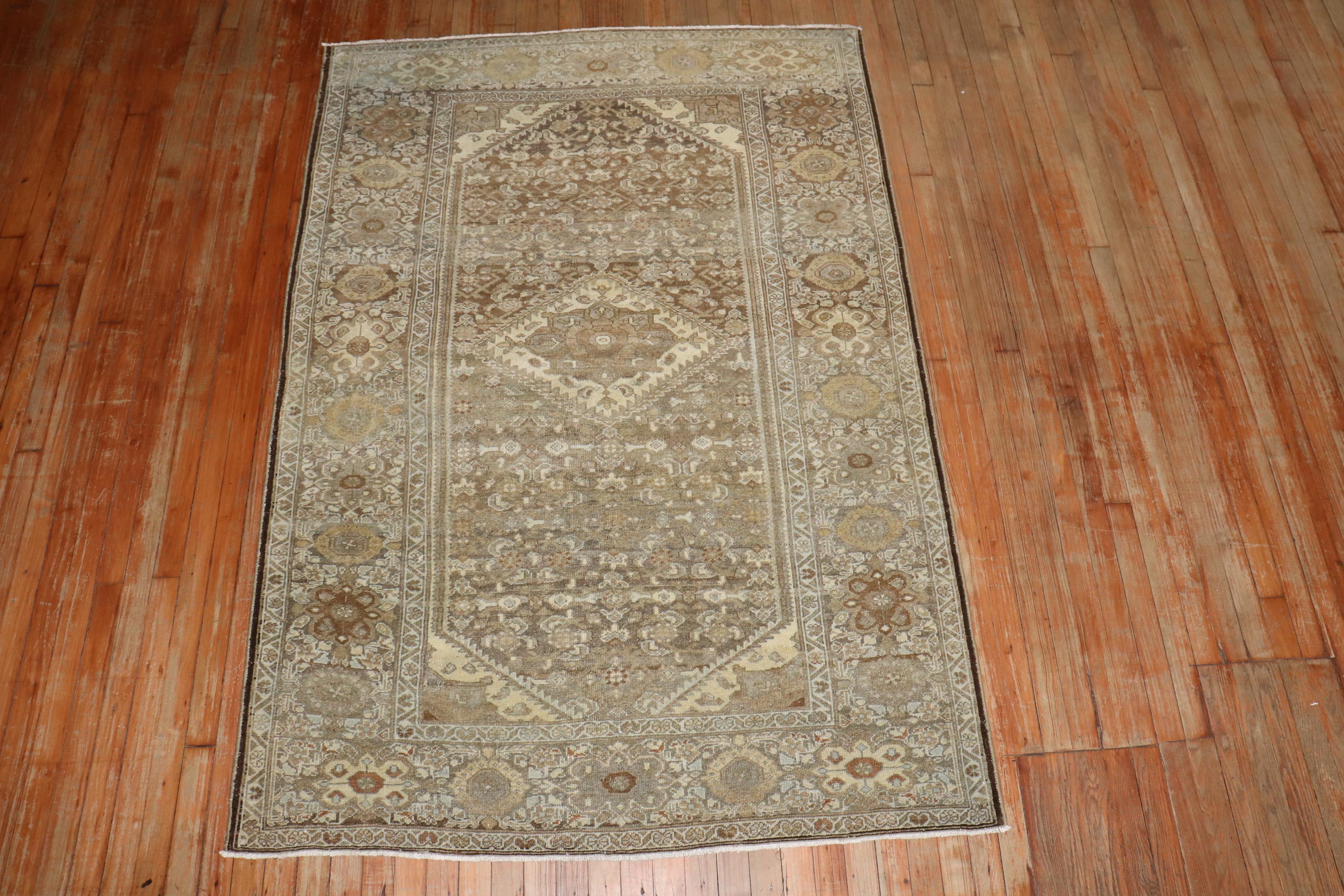 Alfombra de acento persa Hamedan de color neutro de la colección Zabihi Lana en venta