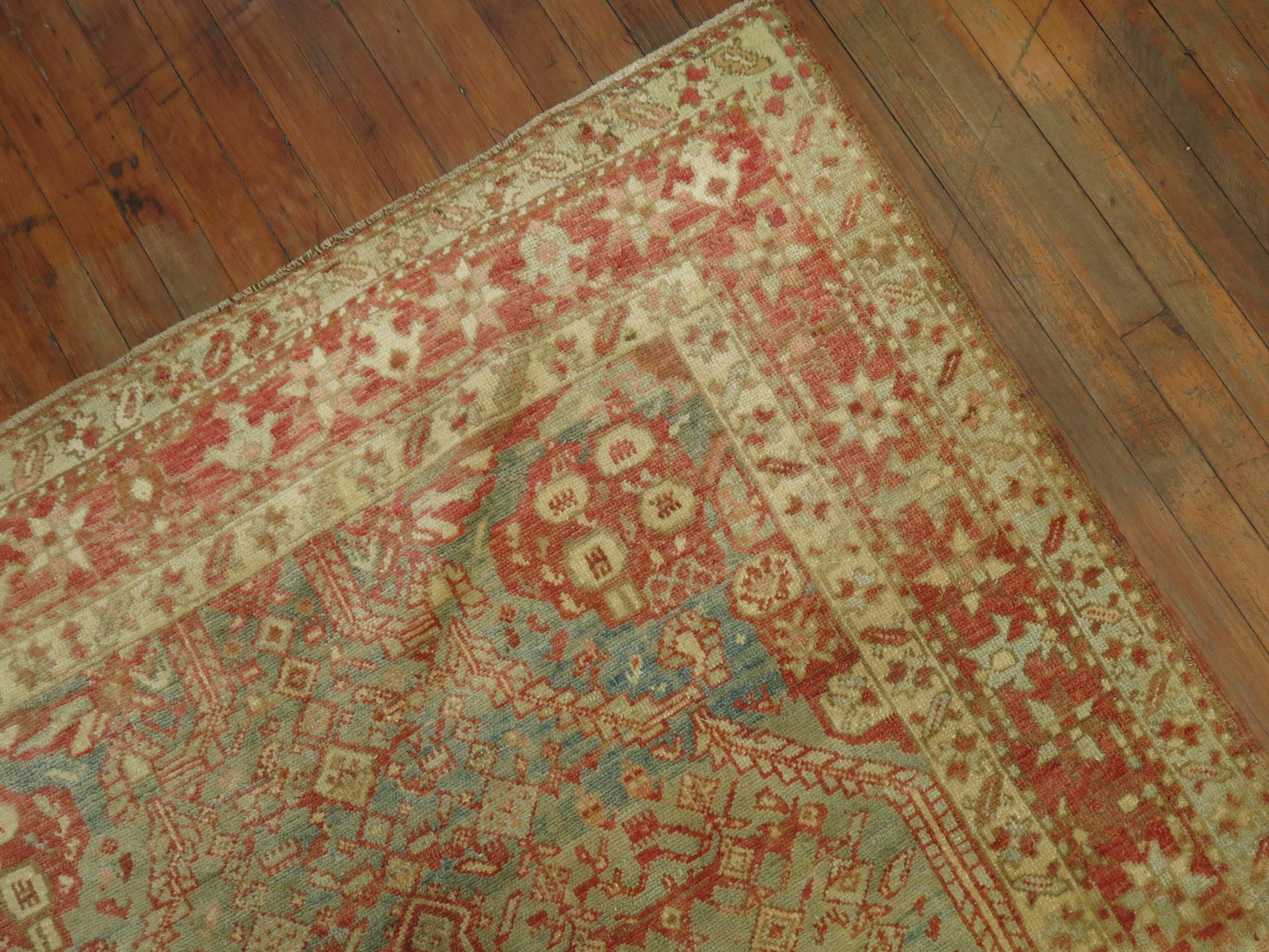 Laine Collection Zabihi Tapis persan Heriz en vente