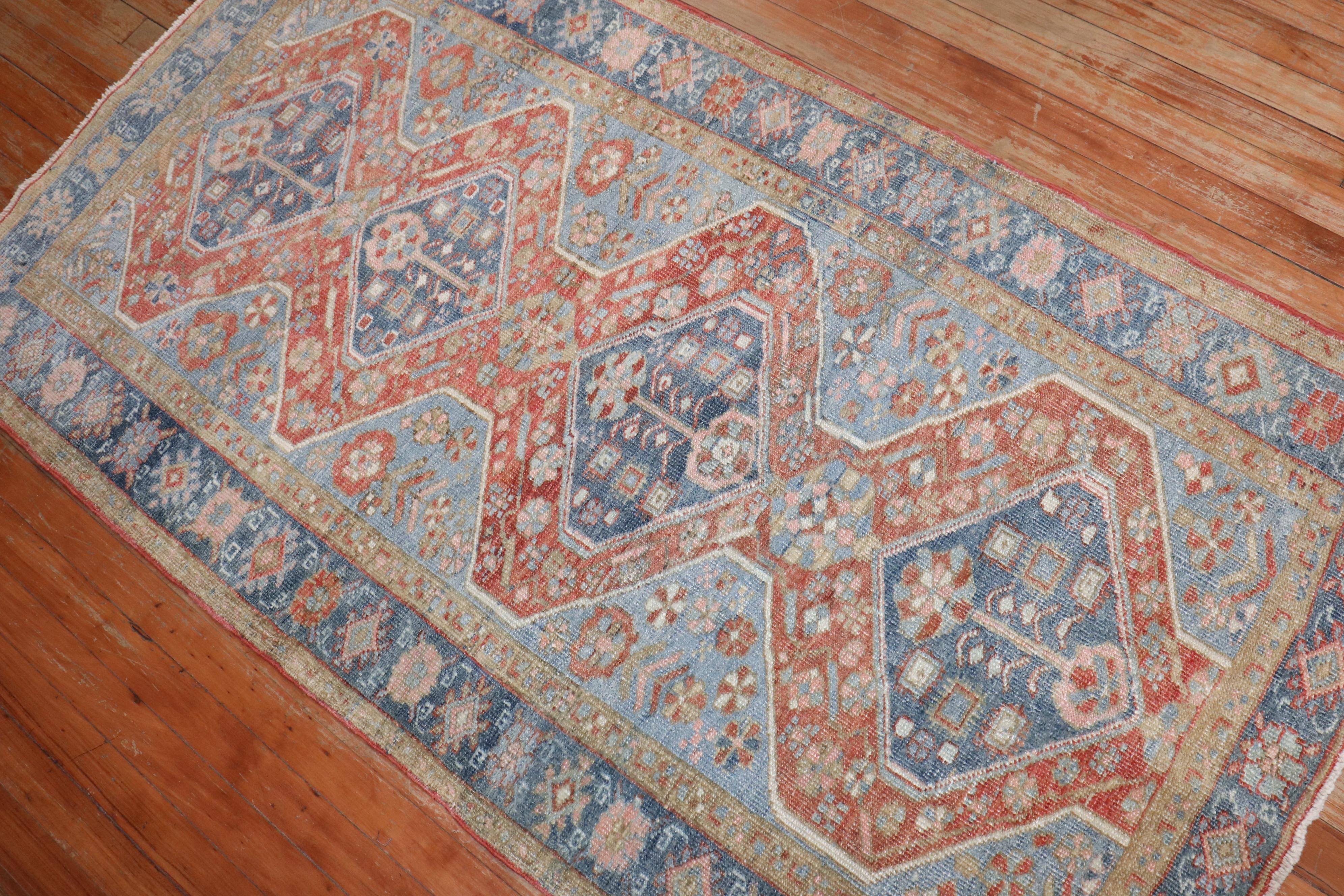 Zabihi Collection Persian Heriz Scatter Rug In Good Condition For Sale In New York, NY