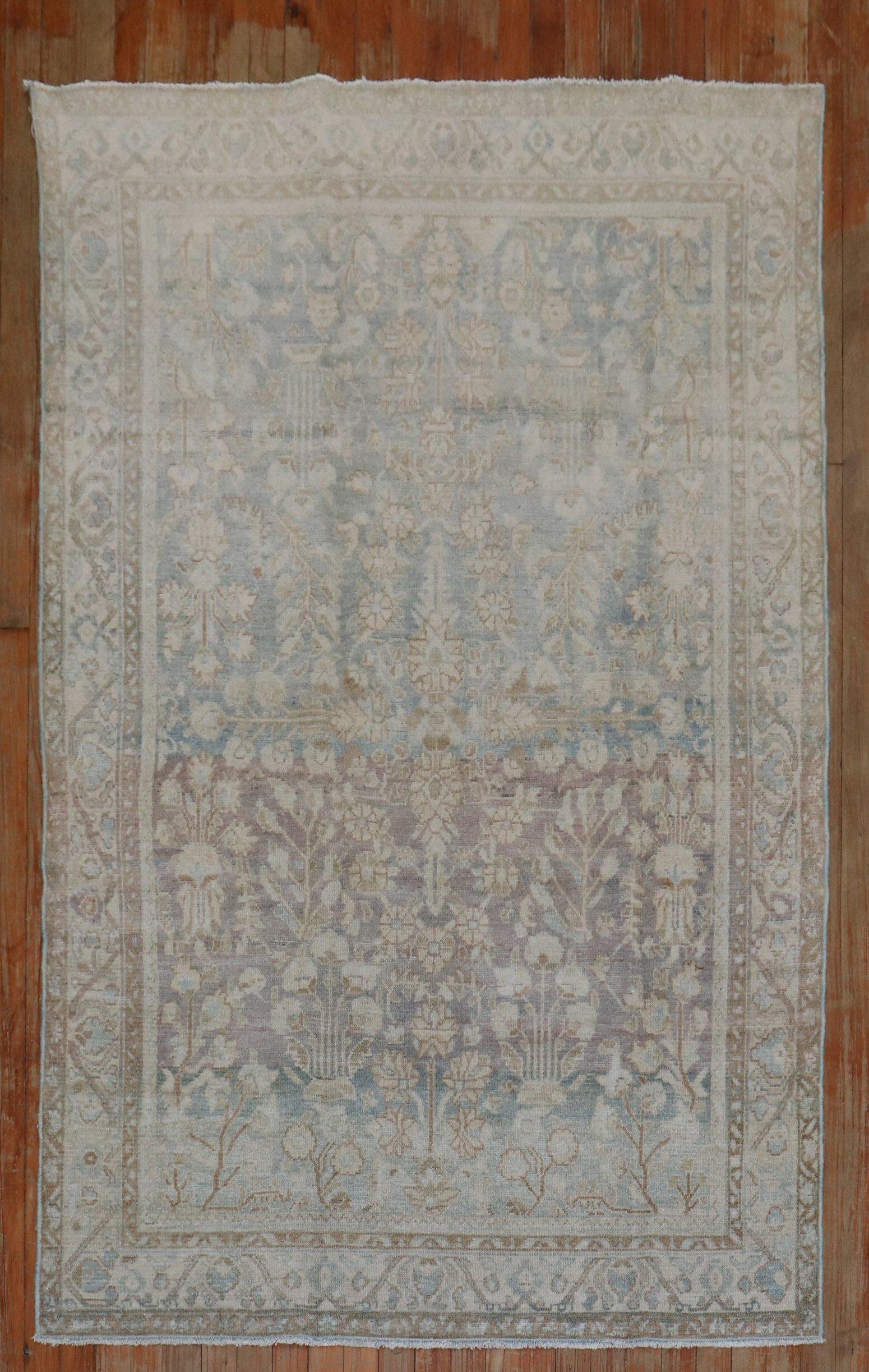 Zabihi Kollektion Persischer Malayer-Teppich mit Akzent im Angebot 1