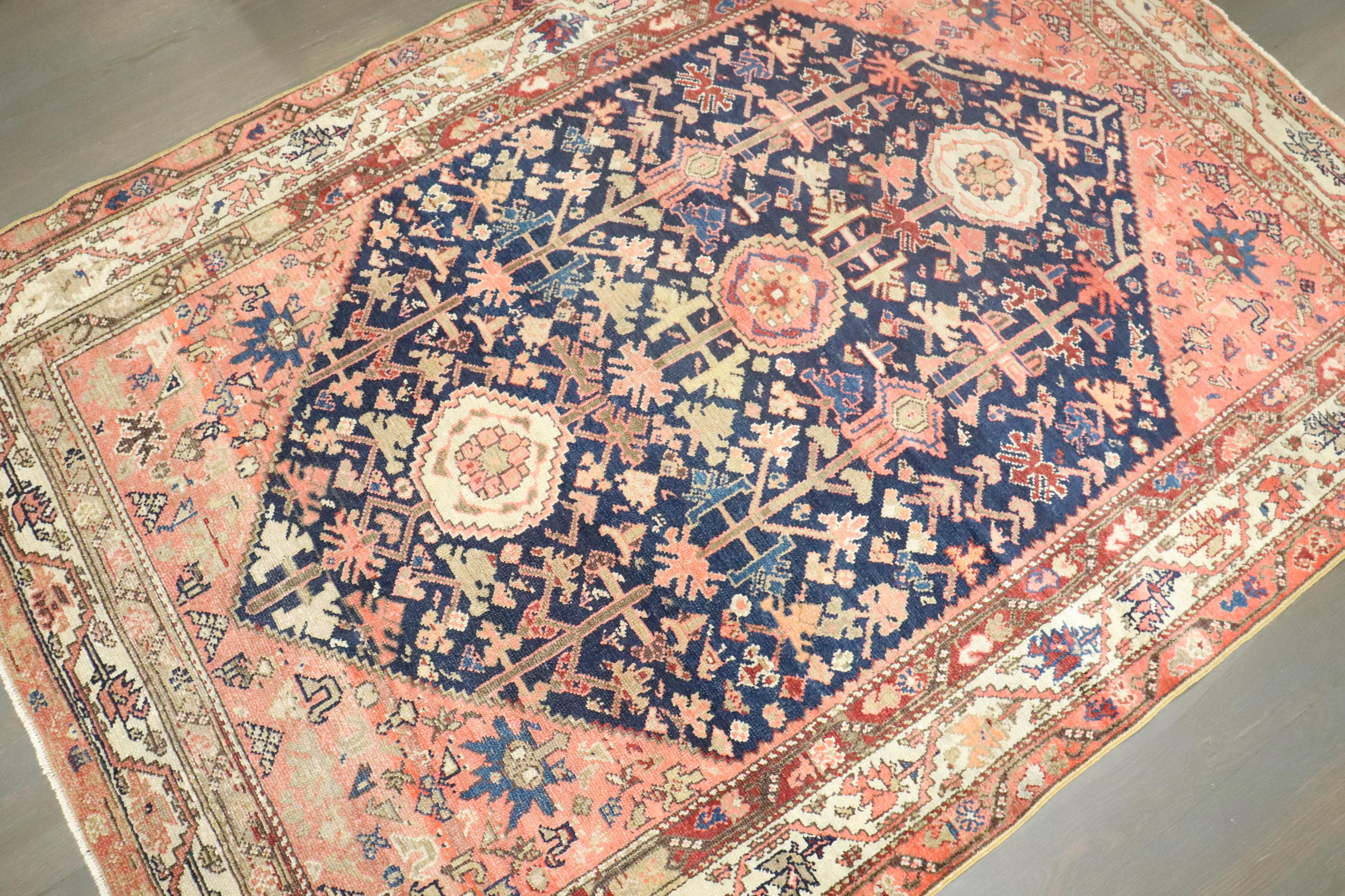 Zabihi Collection Persisch Malayer Akzent Rustik Teppich im Angebot 1