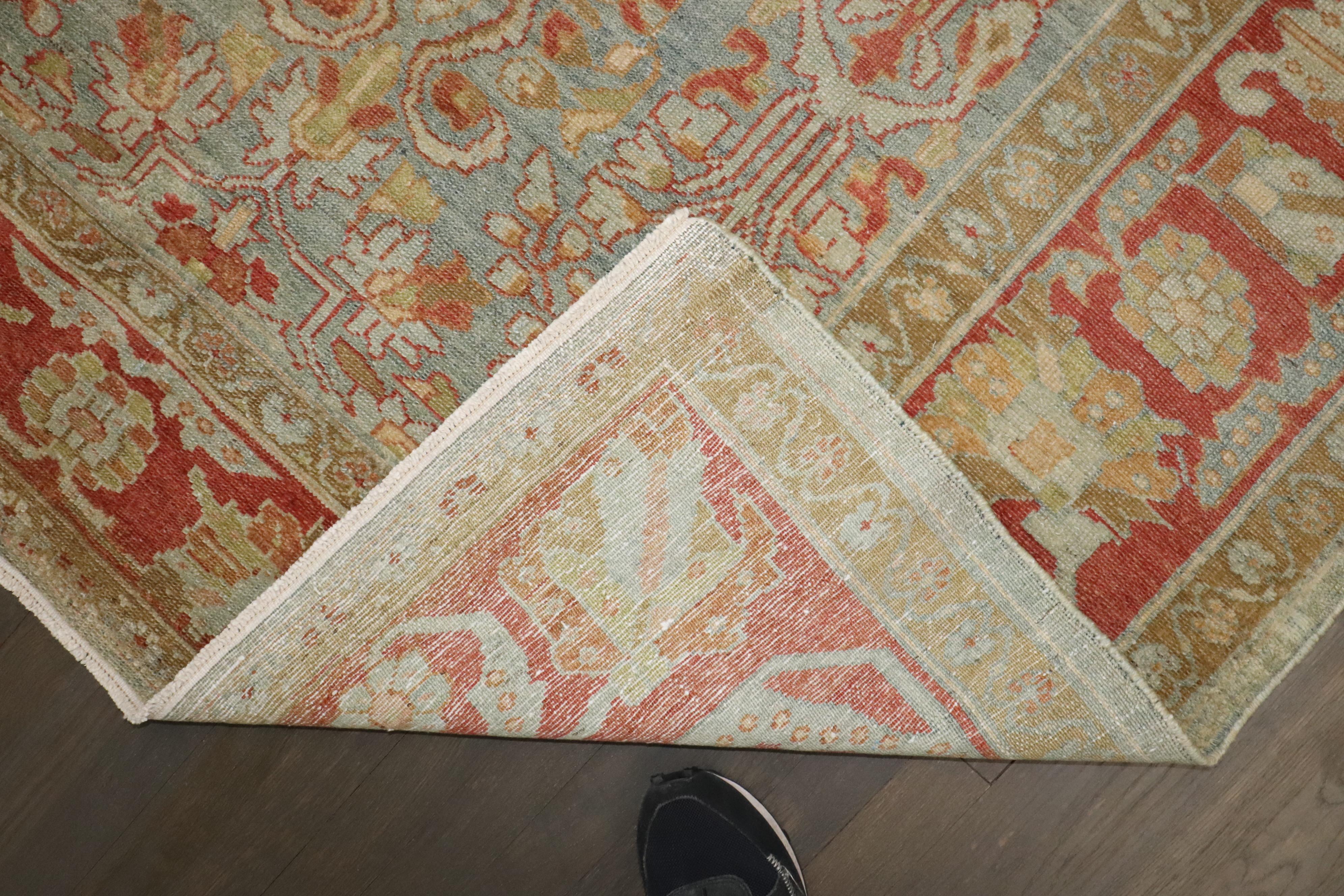 Zabihi Collection Persian Malayer Carpet In Good Condition For Sale In New York, NY