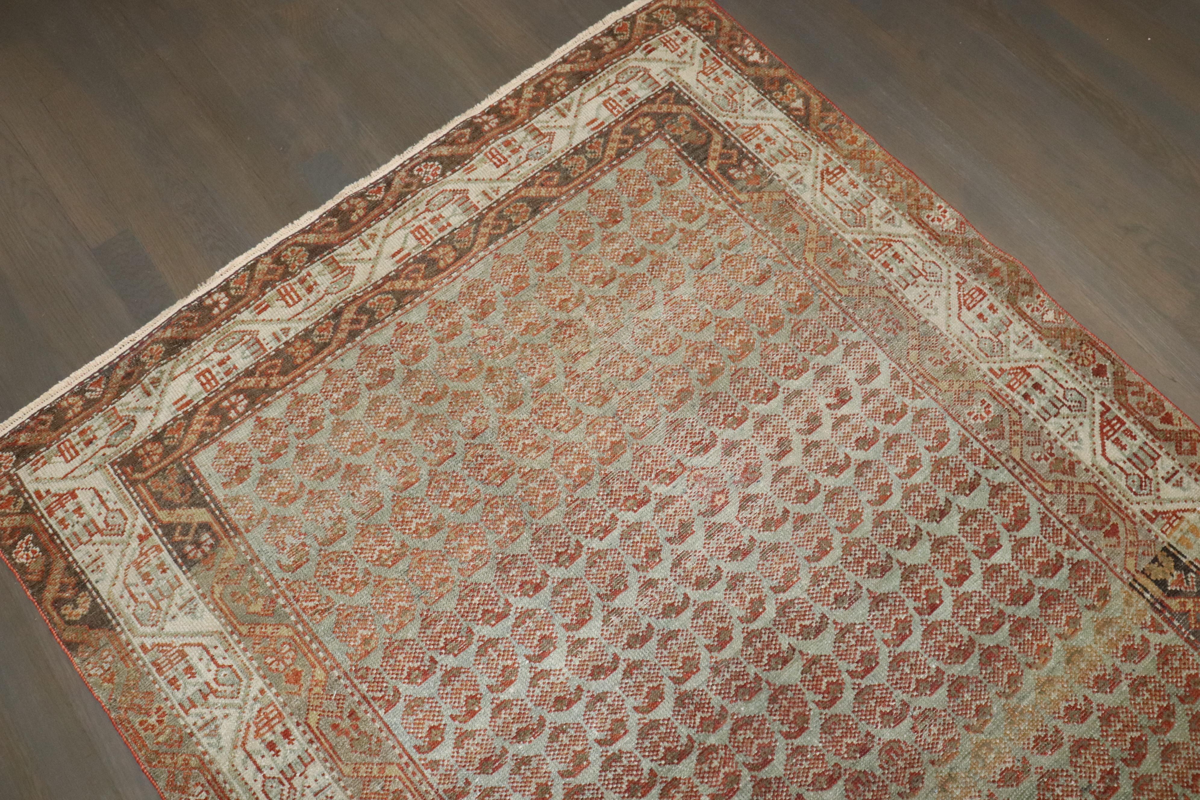 Tappeto Seraband Malayer dei primi del Novecento con dimensioni d'accento

Dettagli
rug no.	j4496
dimensione	3' 10