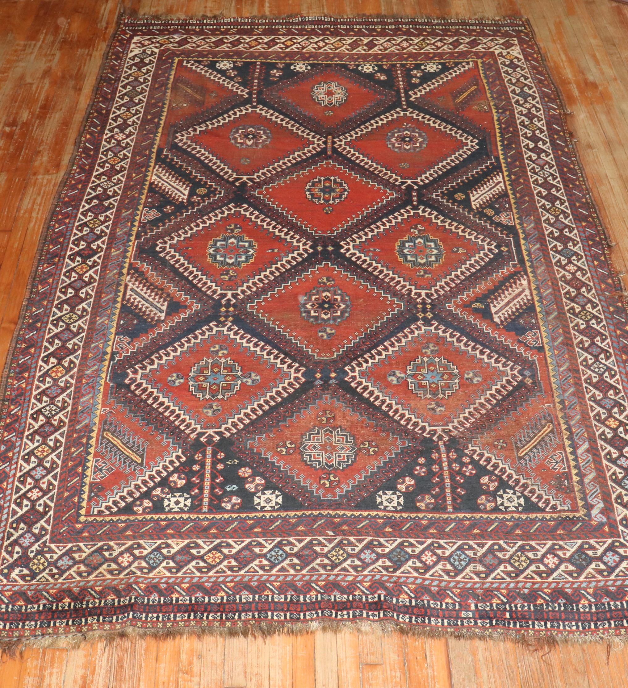 Zabihi Collection Persischer Shiraz Getragener Stammes-Teppich Gallery im Angebot 5