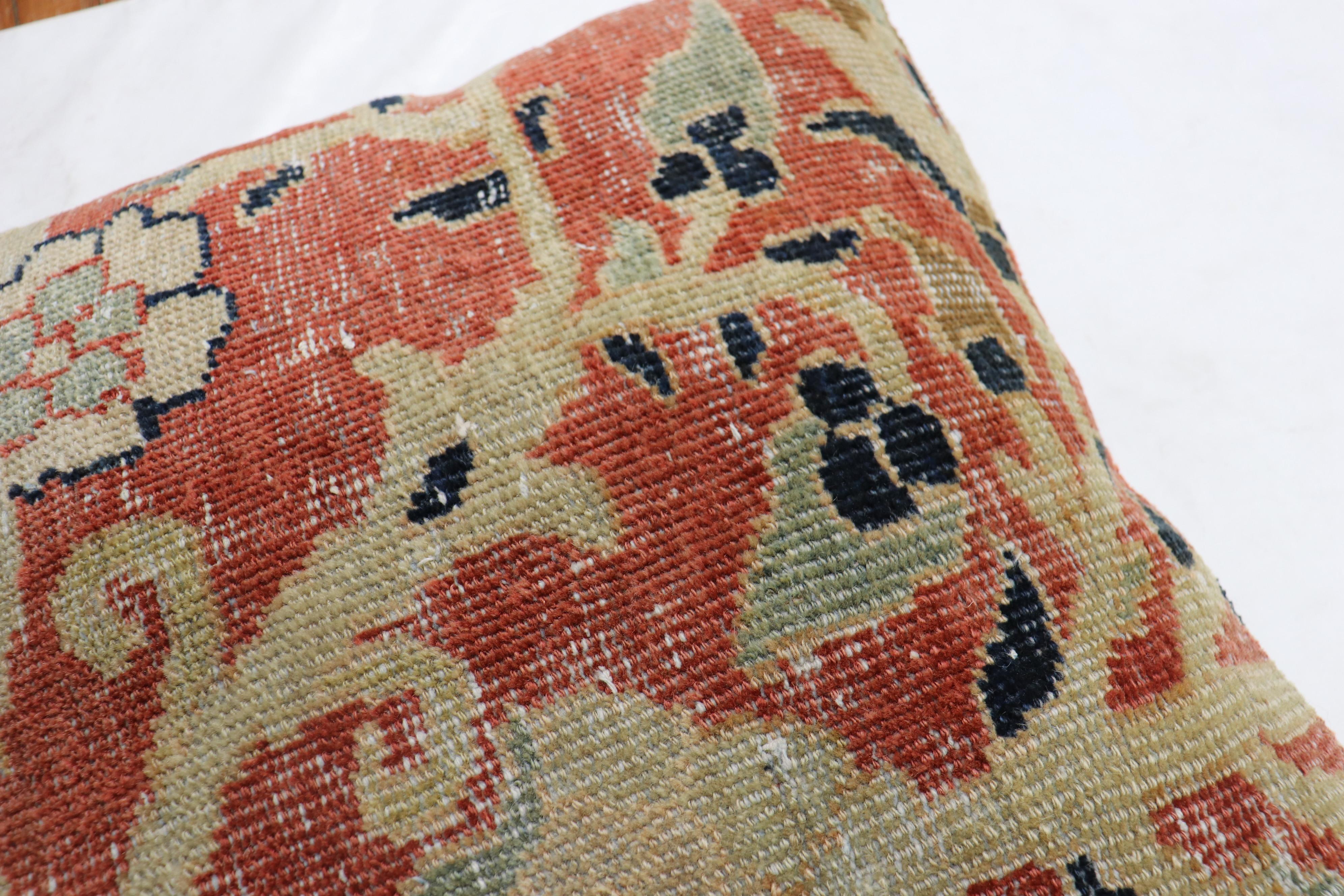 Cuscino per tappeti persiani Sultanabad Rugs della collezione Zabihi In condizioni buone in vendita a New York, NY