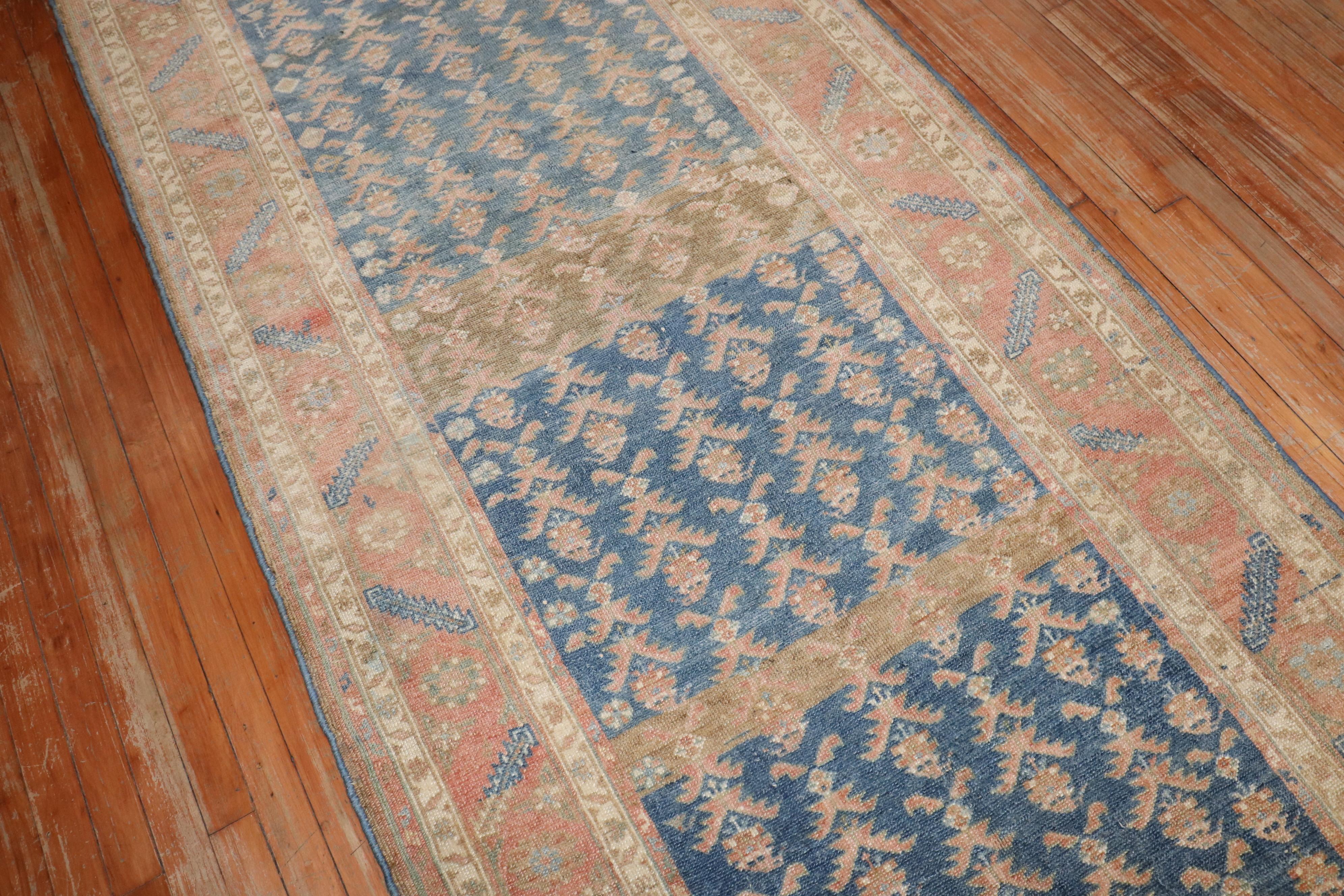 Lana Runner persiano largo e lungo vintage della Collection'S di Zabihi in vendita