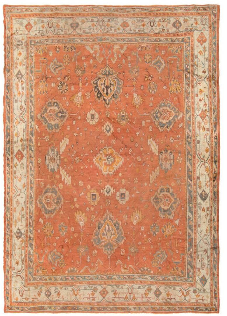 Zabihi Collection Kürbis Orange Großer antiker türkischer Oushak-Teppich (Türkisch) im Angebot