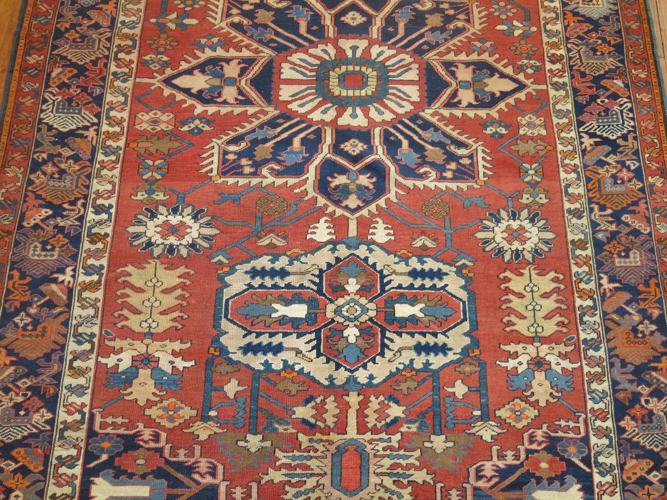 Zabihi Collection Rare Antique Persian Serapi Korridor Läufer (Handgewebt) im Angebot
