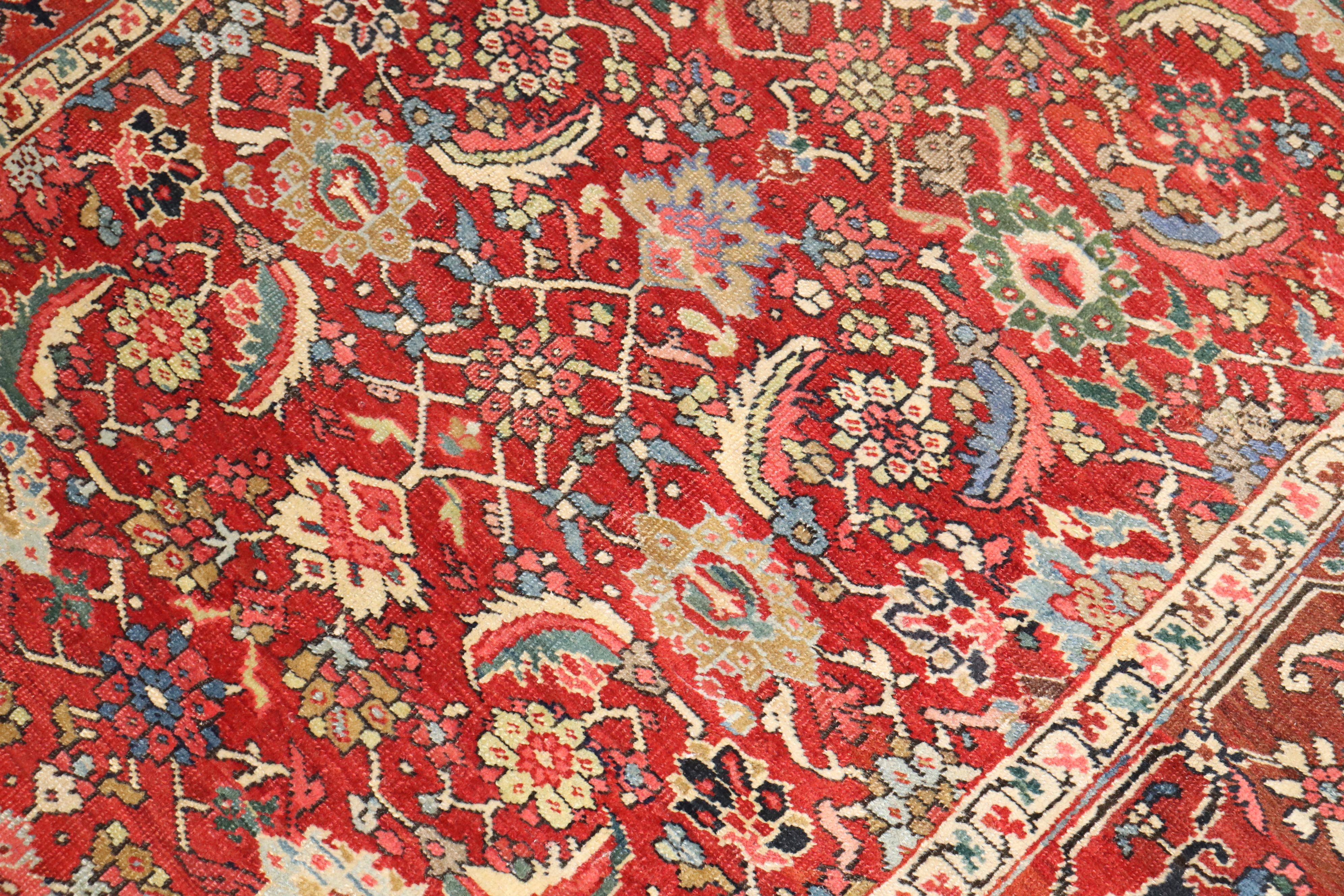 Tapis persan Serapi ancien rouge de la collection Zabihi en vente 4
