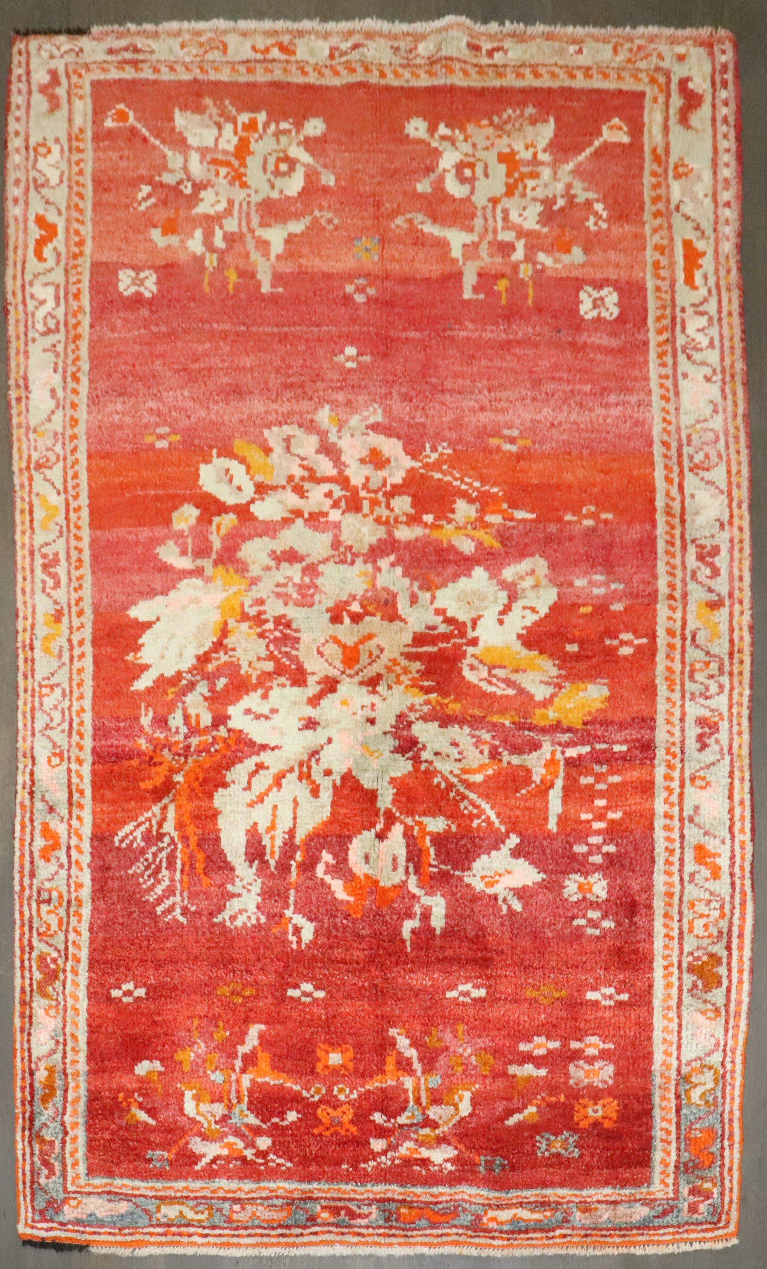 Rinascimento Tappeto Zabihi Collectional Rosso Antico Turco Ghiordes Flower Power in vendita