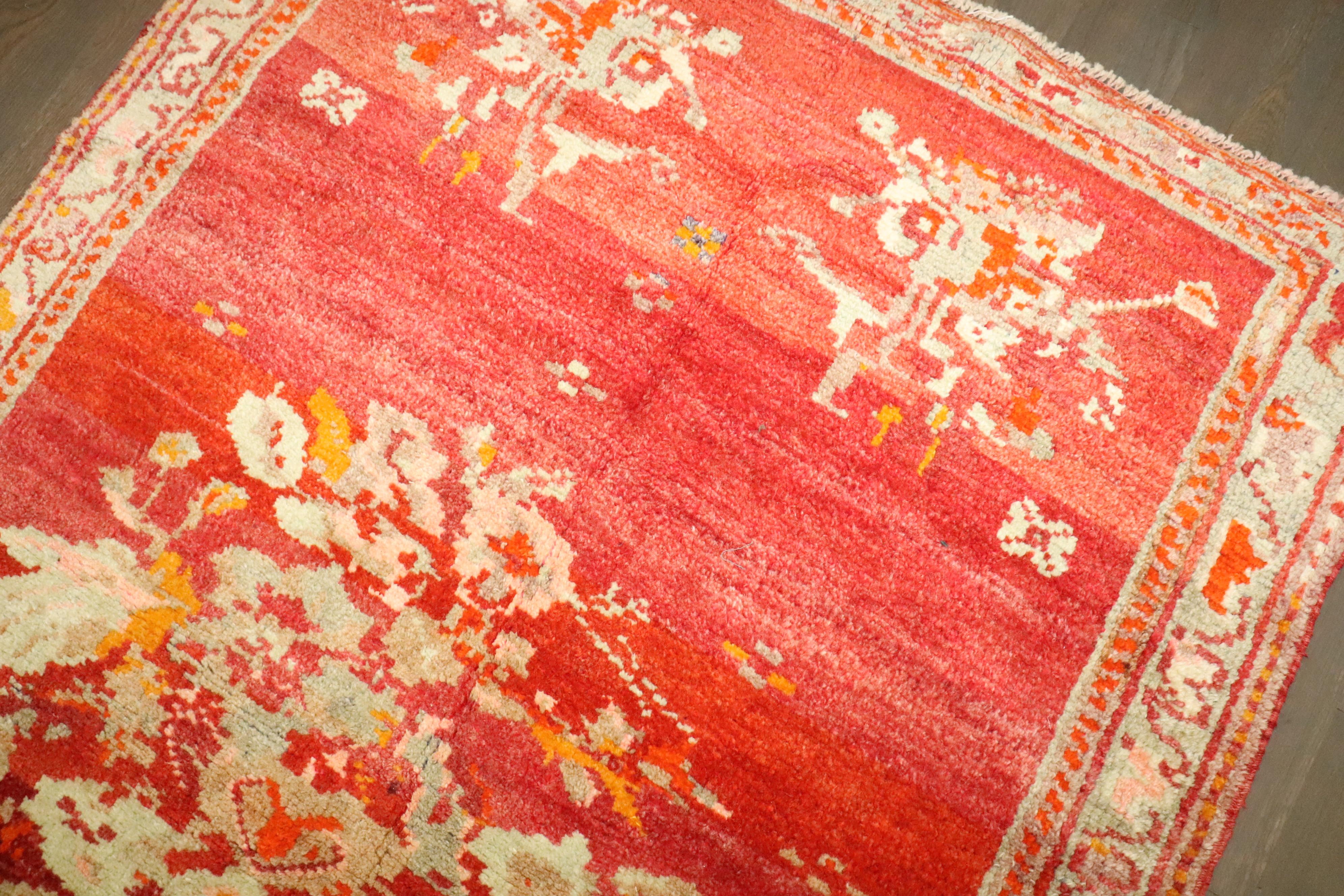 Tappeto Zabihi Collectional Rosso Antico Turco Ghiordes Flower Power In condizioni buone in vendita a New York, NY