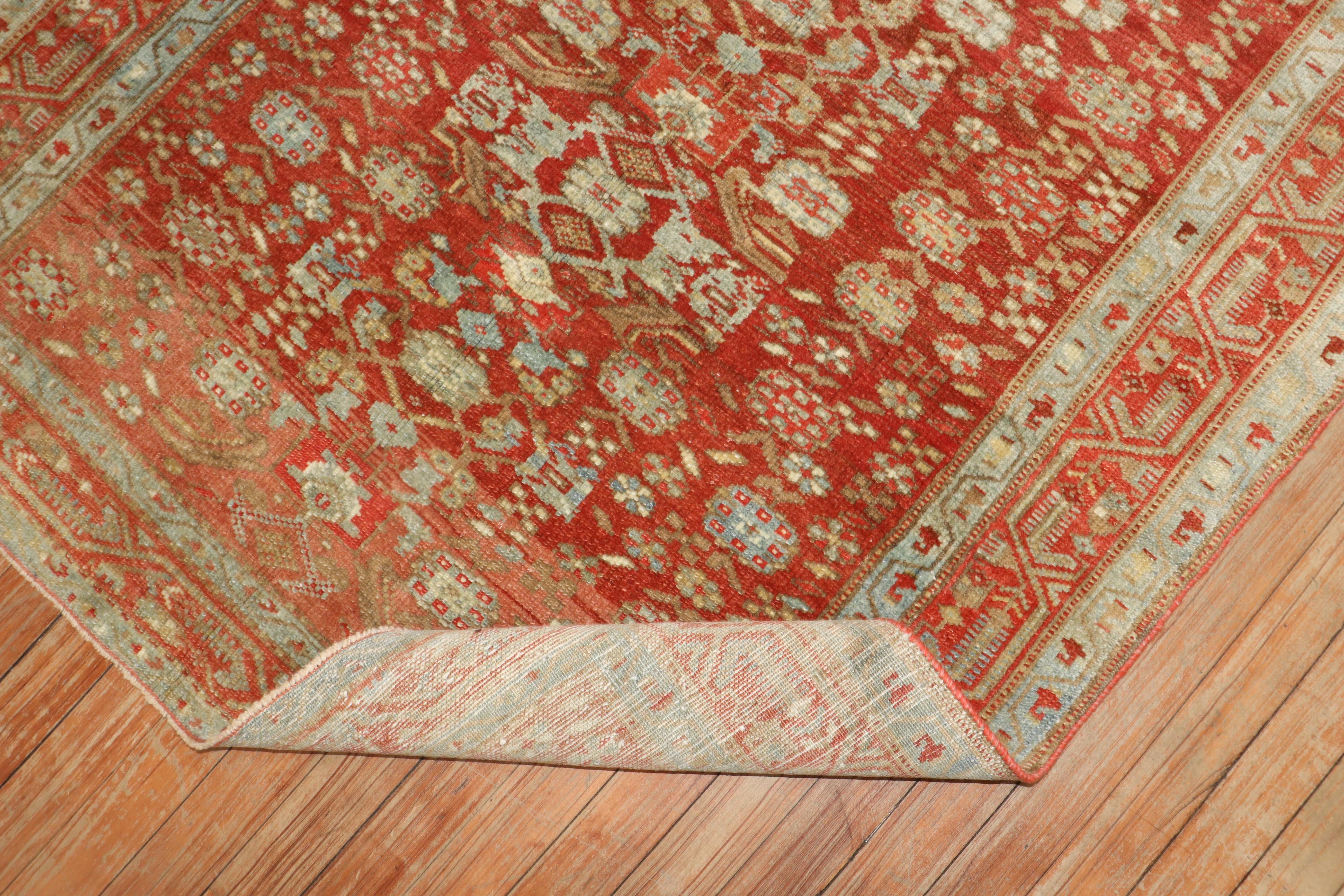 Zabihi Collection Rot Persisch Malayer Small Size Quadratischer Teppich (Tabriz) im Angebot