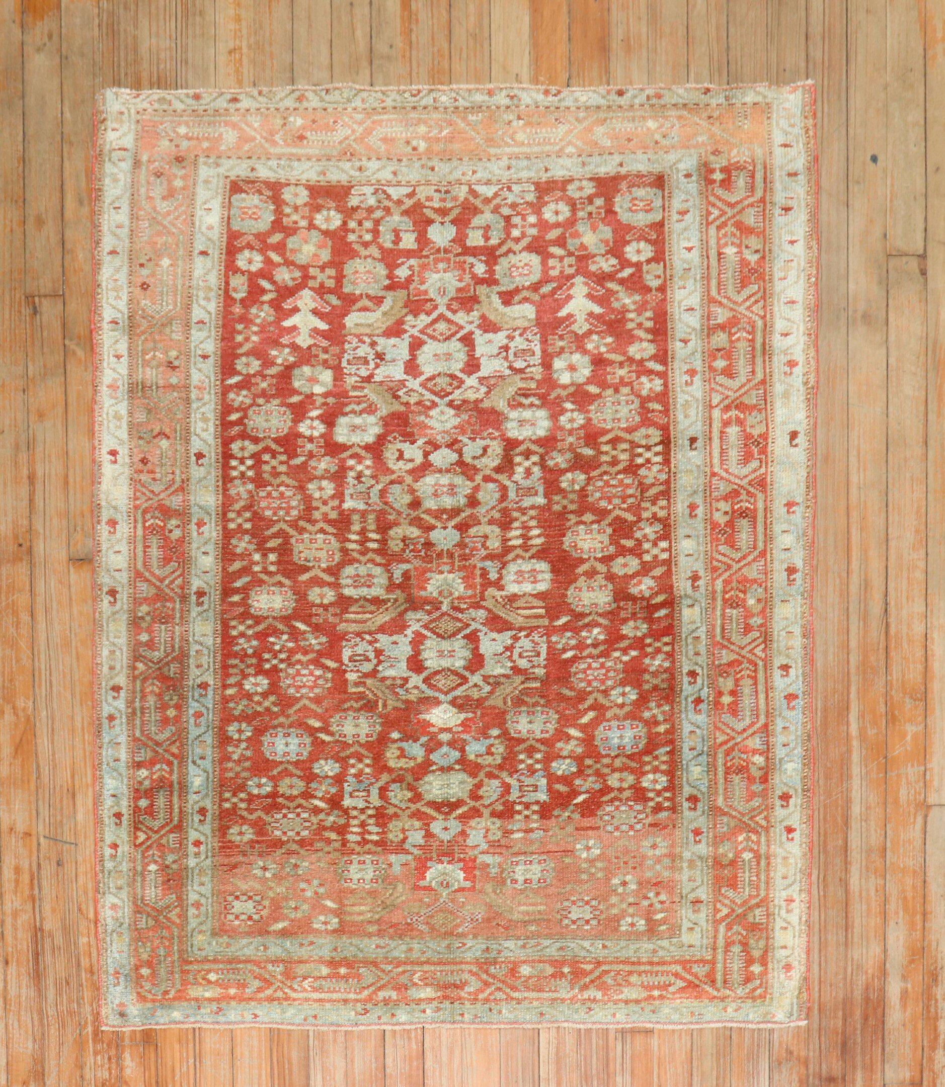 Zabihi Collection Rot Persisch Malayer Small Size Quadratischer Teppich (20. Jahrhundert) im Angebot