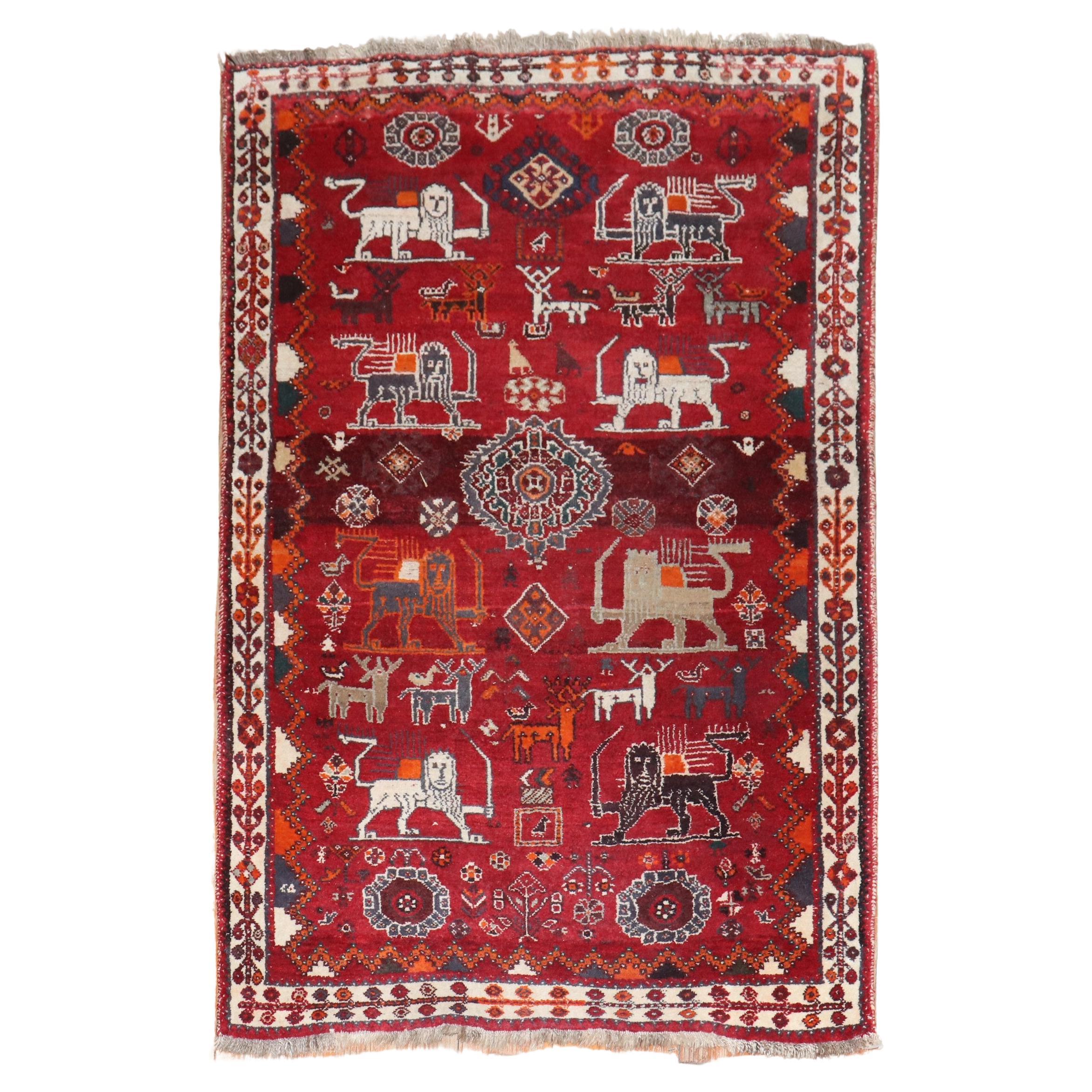 Colección Zabihi Alfombra persa roja pictórica Gabbeh en venta