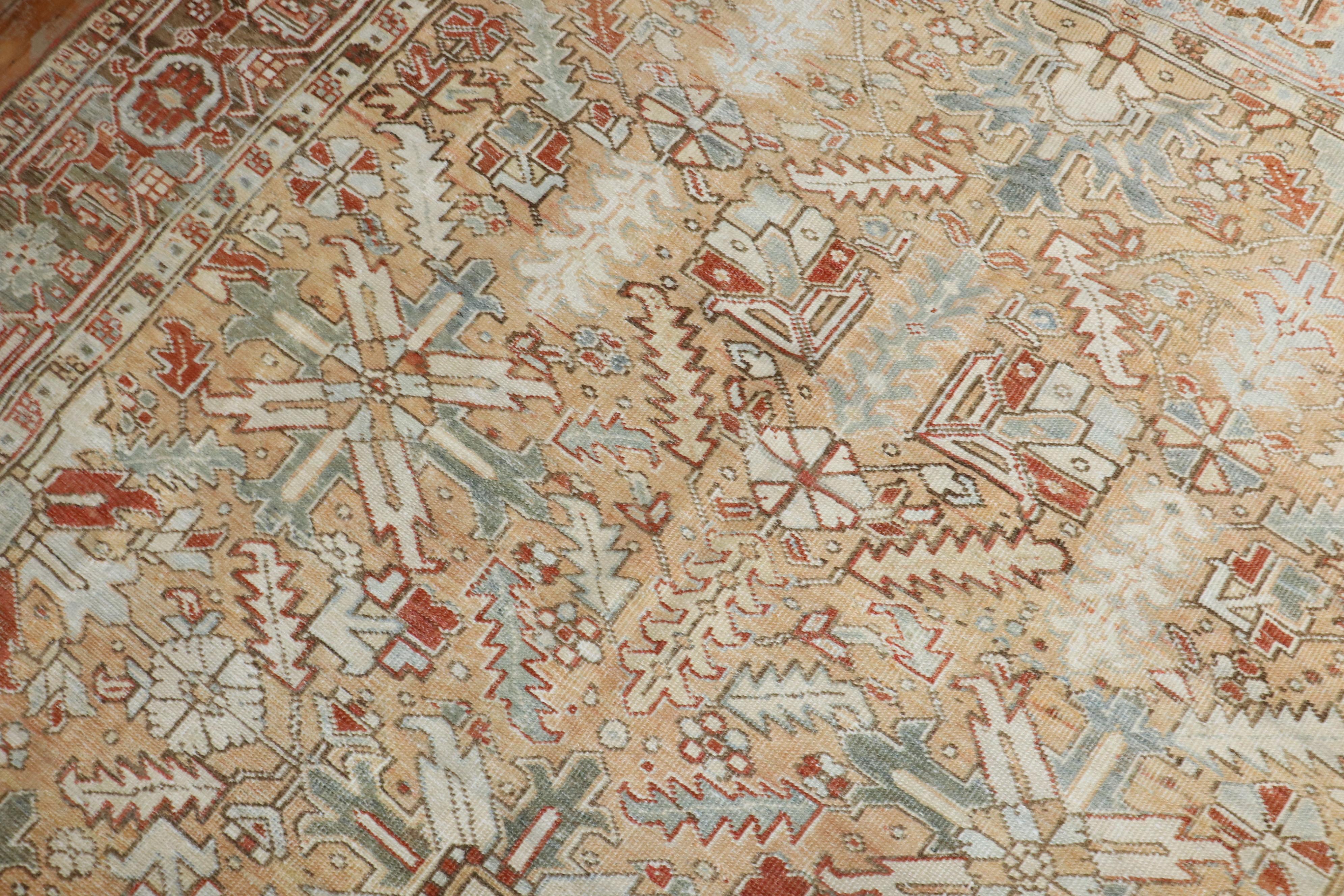 Zabihi Collection Room Size Antique Heriz Rug In Good Condition For Sale In New York, NY