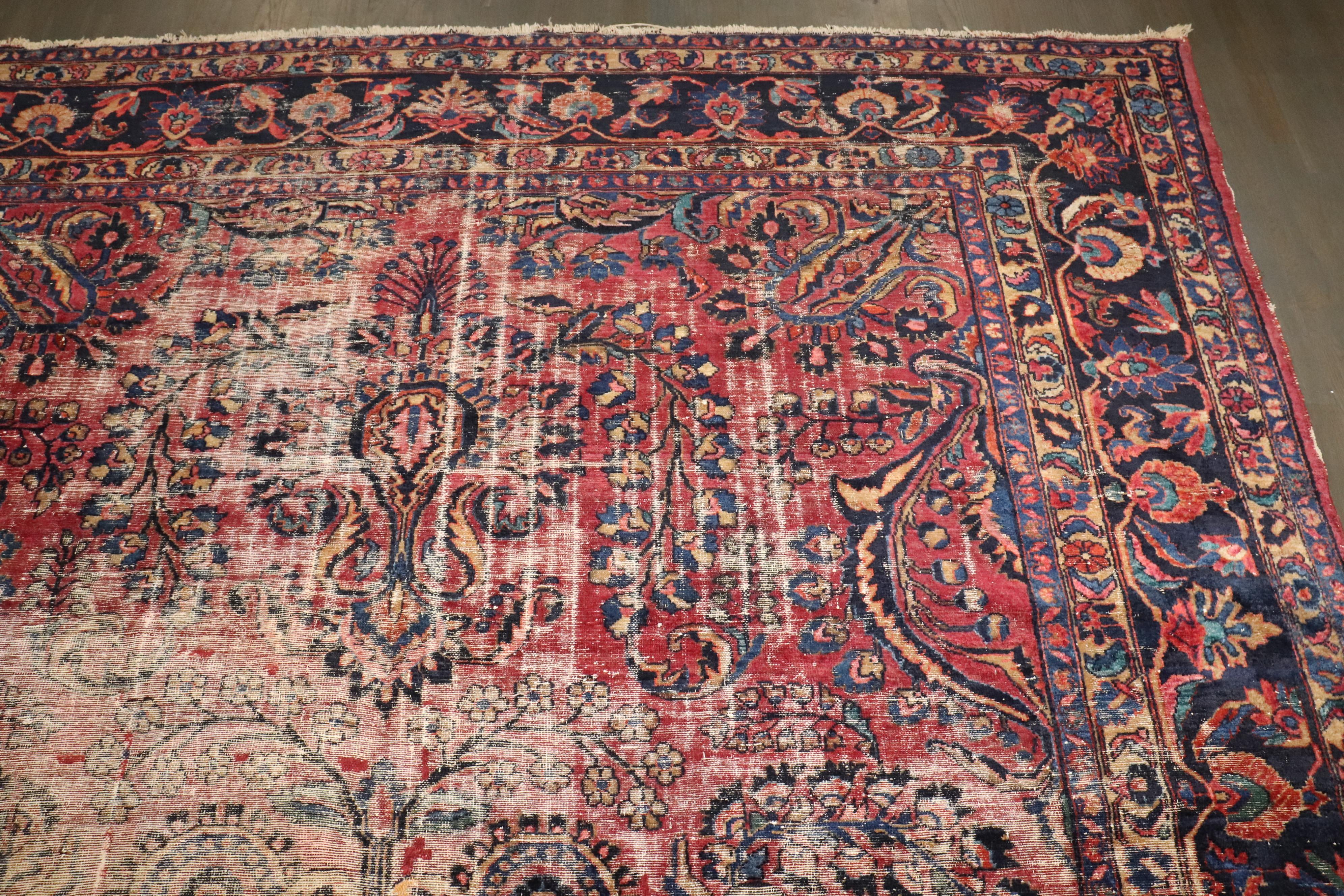Zabihi Kollektion Room Size Persischer Distressed Teppich im Used-Look im Angebot 3
