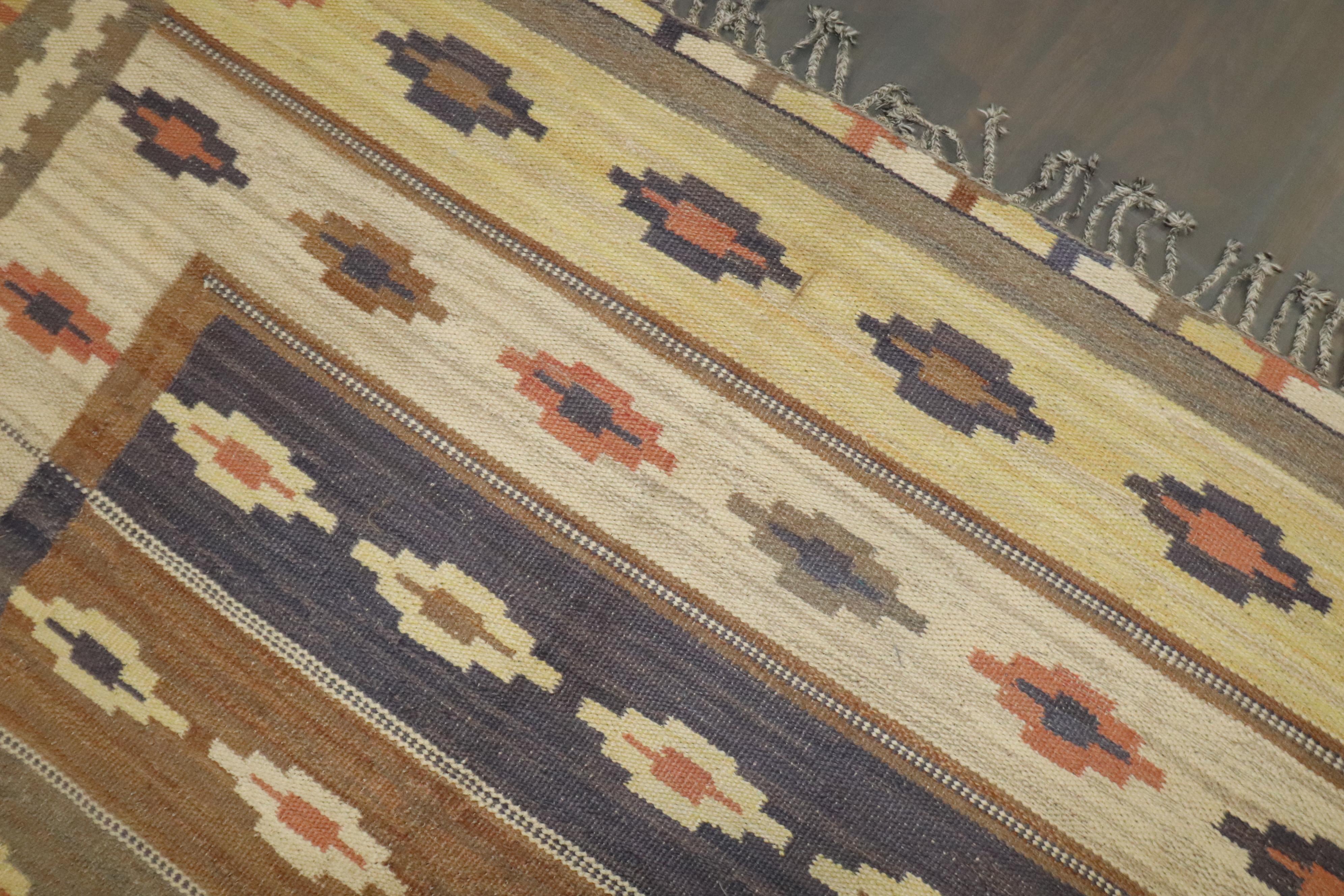 Zabihi Collection Room Size Rustic Swedish Kilim For Sale 2