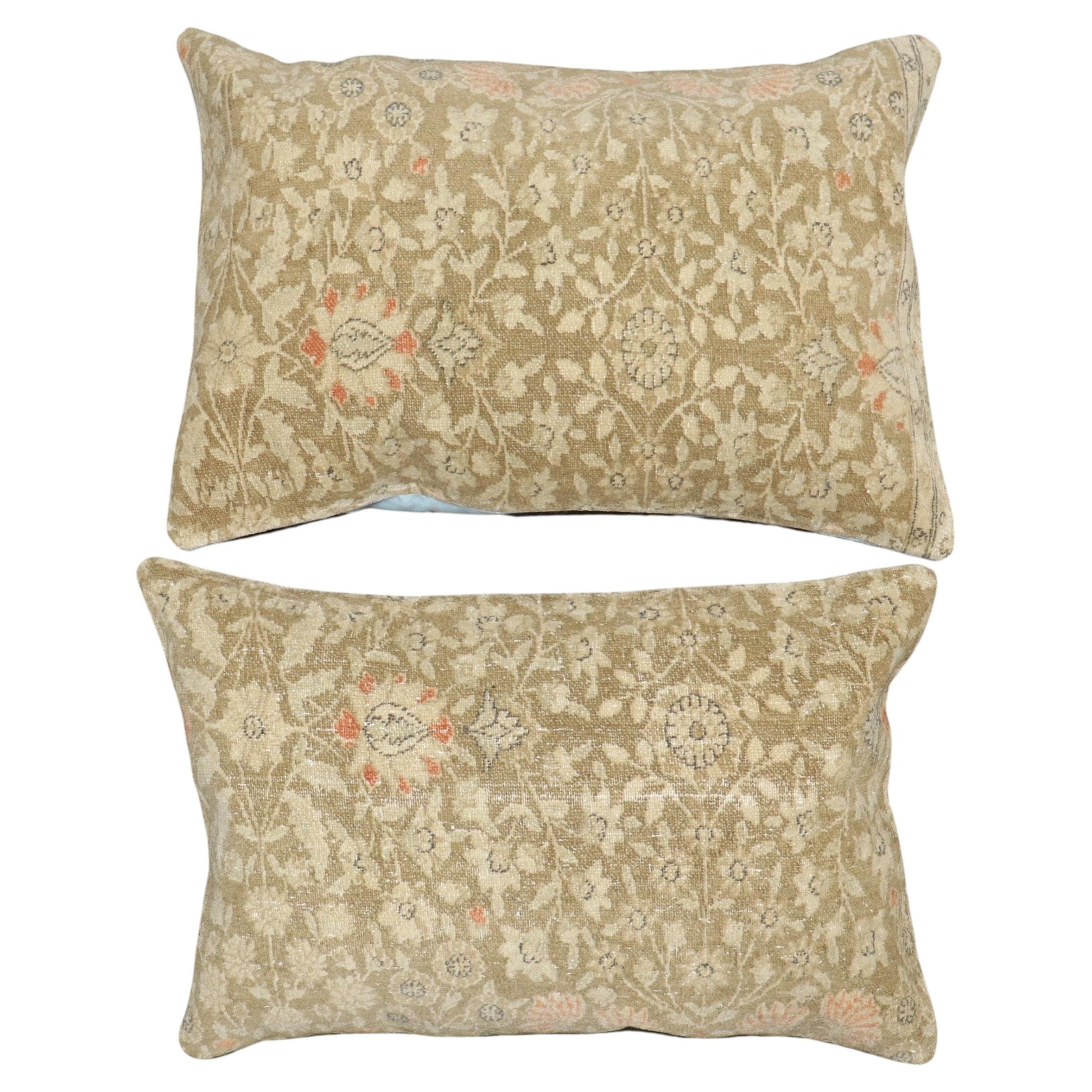 Zabihi-Kollektion: Set aus antiken Senneh-Teppichkissen im Angebot